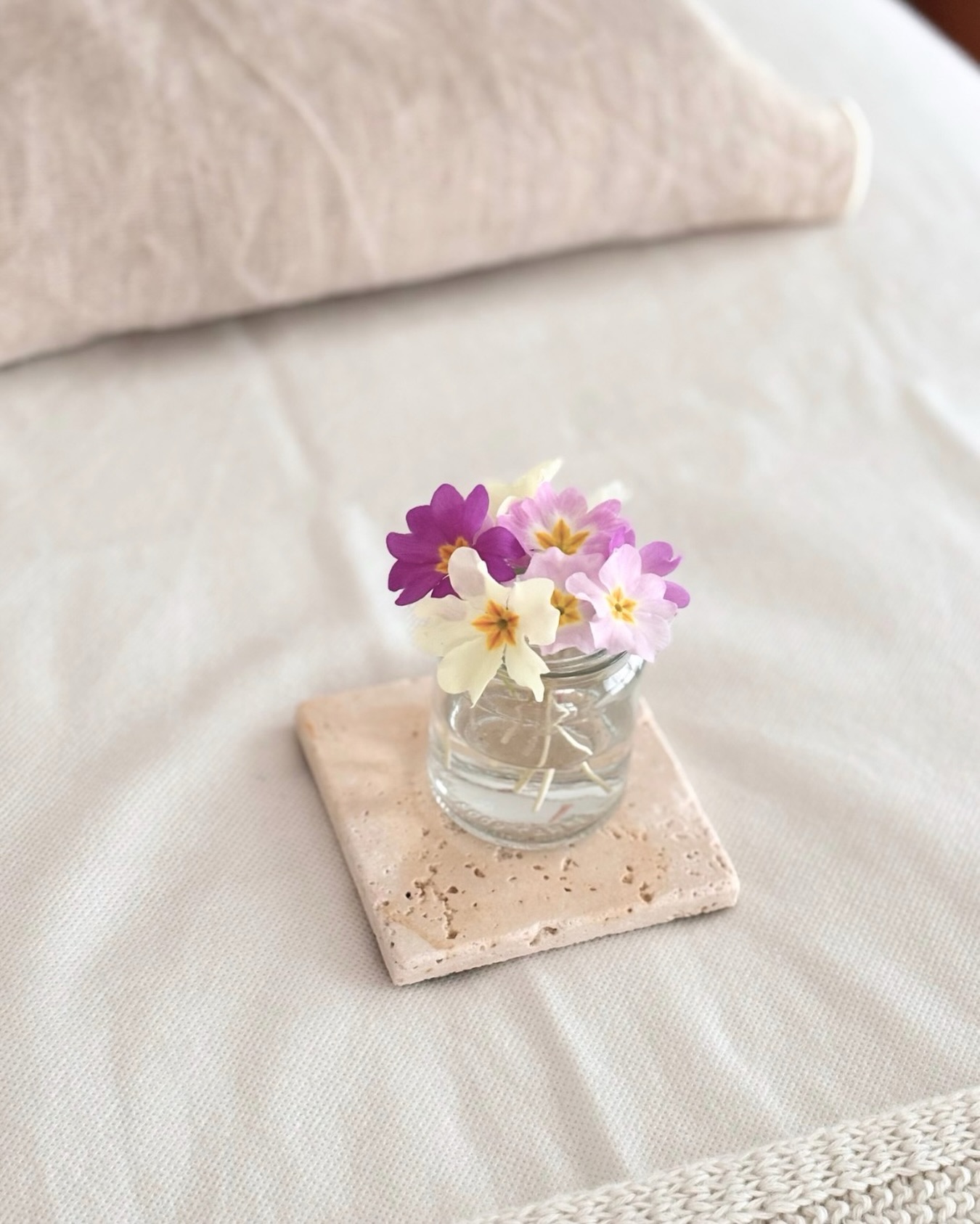 Einfach – aber von Herzen.
Für eine liebe Frau, die seit vielen Jahren regelmässig zur Fussreflexzonen-Massage kommt.
Präventiv. Achtsam.
Happy Birthday. 🌸
Solche langjährigen Begleitungen bedeuten mir viel.
#fussreflexzonenmassage #naturheilpraxis #hinwil