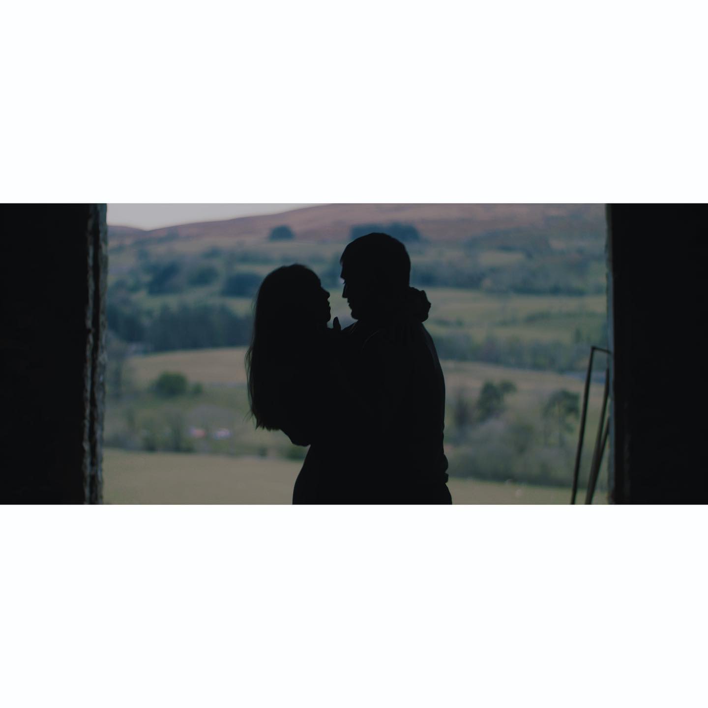 (3/3) A few screen grabs from a short film shoot this weekend in the Yorkshire Dales🎥
Once edited, the film will be 4:3 and black and white, but for the sake of the Instagram feed, here they are in 2.35:1 with a temporary grade😅
-
-
-
-
-
#cinematography #cinematographer #dop #dp #filmmaker #filmmaking #film #camera #directorofphotography #ursaminipro #blackmagic #shortfilm