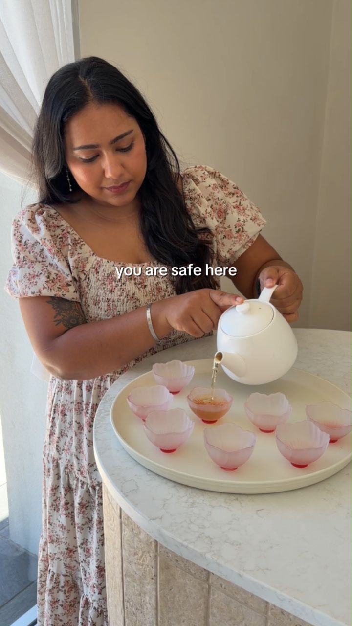 Sometimes the world asks us to move faster, do more and carry more.
Here, you don't have to.
You are safe to slow down.
Safe to breathe.
Safe to just be.
Welcome to Svasa Stillness - a sanctuary for mindful movement, breath and inner calm.
#svasastillness #adelaidewellness #holdenhill #adelaidepilates #adelaideyoga