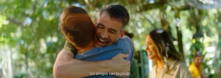 Munich Original: El Legado🍺
Cliente: @munichultra
Agencia: @garabatomullenlowe
Director: @joakvilaro
Director de fotografía: @pietroscappini
Productor ejecutivo: @mauridu
AD: @paredes_elias
Jefa de producción: @cami_bachem
Asist. de producción: @gicoronelp @araviverosv @mybe06
Jefe de casting: @lilyseiferheld
Cámara:
AC 1: @agostinaardnz
AC 2: @andresmasi
Técnica:
Gaffer: @garcia_will_
Key grip: @rolan_acosta
Eléctrico: @ocamposrobertomanuel
Operador de Panther: @piqui_steady
Operador de grúa: Mono
Arte:
Directora de arte: @montsecuevas
Asistente de arte: @martinezali
Realizador: @jonnymedina8083
Ayudante de arte: @x_xalanmedina @_samuelll_80
Utilero de producto: @francomedinafernando
Asist. de utileria: Piki
Directora de vestuario: @mafegonzalezo
Maquillaje: @lauvera_makeup
Montaje: @cersar_
Colorimetria: @cersar_
Diseño de sonido: @lucasrojas.1823
Foto fija: @juanjoviya
Backstage: @_noless
Rentals: @lemoncine @chacofilms @matiasmaluff
Catering de las chicas 🙌🏼