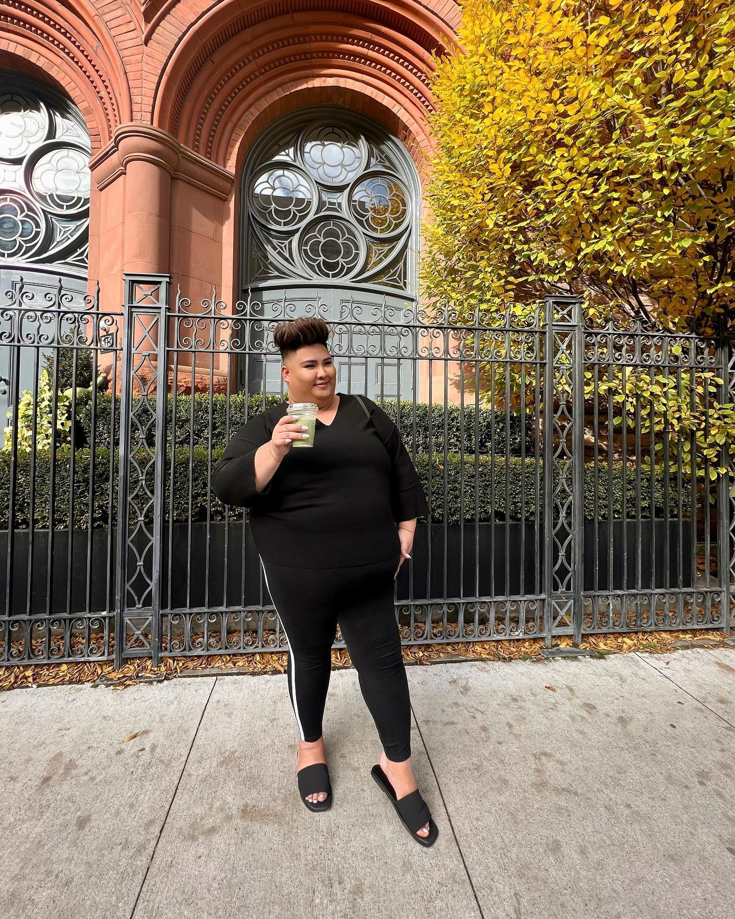 Life update 🍂✈️🤍🌺🎂🌃
It's definitely been a minute and as much as I missed content creating, I also needed the time away—the time to step back and just be in the moment. A lot of you may wonder if I'm still doing makeup and the answer is yes! However, it's not always about where we are but rather where we are going. I realized that it's okay to feel tired, tried and tested. But I've to learned to keep going because life is exactly what you make of it 🫶🏼