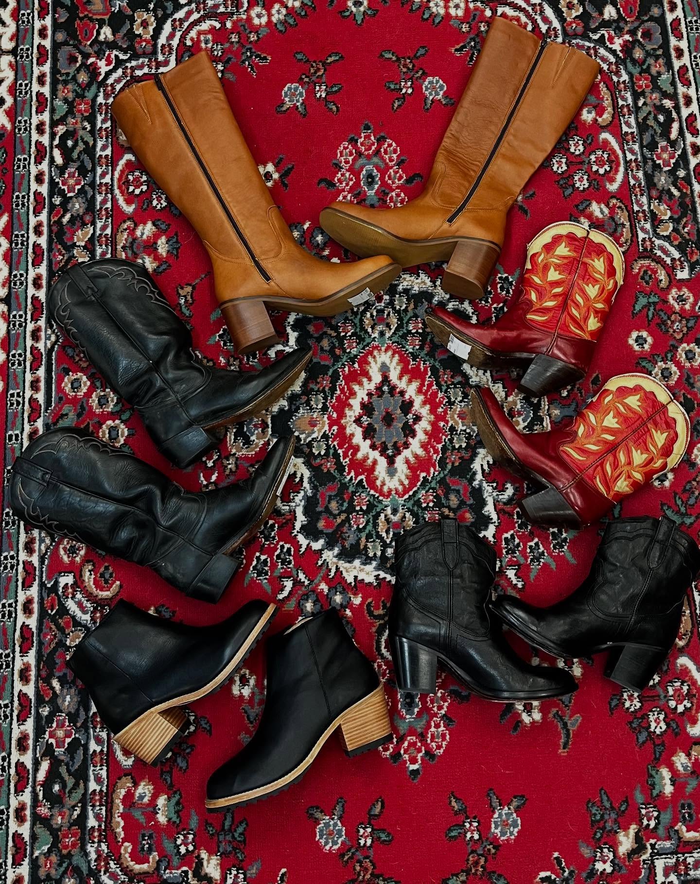 Chosen by Sara-Ann, these boots were made for walkin’! It’s boot season baby! (You know, the non-snow kinds) #couchsaleswithldr #ldrstaffpicks
Patina black leather/brown heel short boots 9- 39.00
Vintage black dingo boots as is 7-69.00
Patina brown tall heeled boots 9- 66.00
Vintage red cowgirl boots roughly 7- 66.00
Frye black leather short cowboy boots 8 1/2 - 97.00