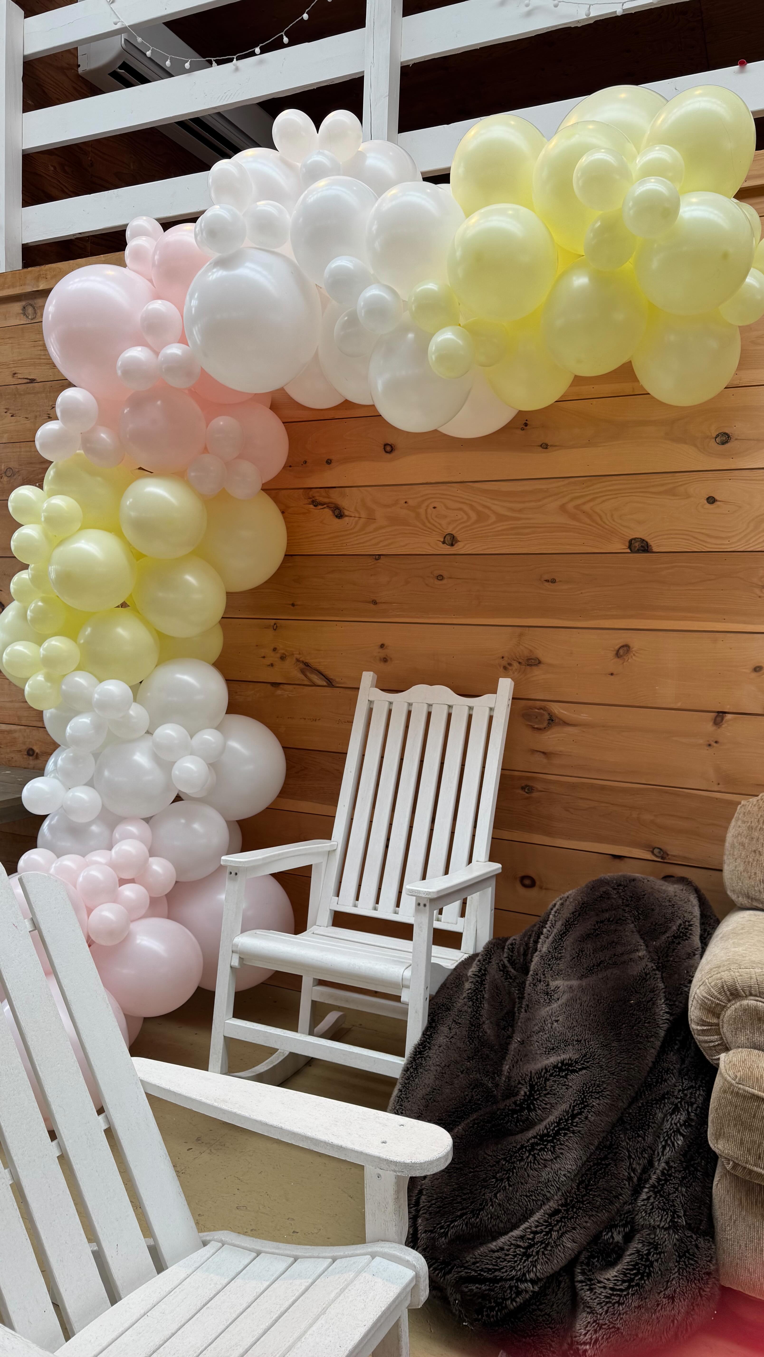 Balloon stylist energy only. 🎈✨
Another moment brought to life by Pippy’s Poppin Balloons.
#pippyspoppinballoons #balloongarland