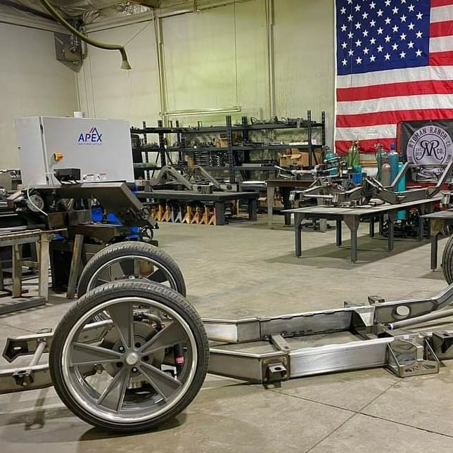 Slingshot Saturday. We will be building multiple sets of 22 and 20 inch 5x5 and 4.75 bolt pattern with the most common back spacings for C10's,Impalas and OBS. Our goal is to have them ready to go off the shelf. No wait time. Thank you to @rydmanranch for letting us steal your pics.👊