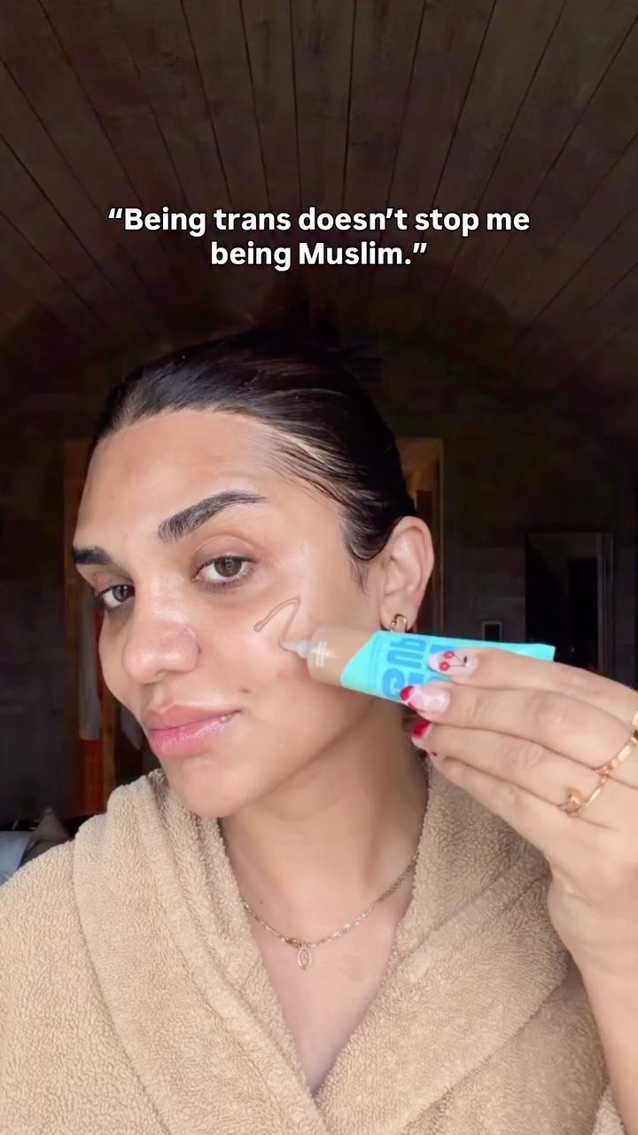 People often assume faith and identity cannot exist together.
But my journey includes both my faith and living openly as a trans woman. Ramadan, prayer, reflection, and community are still meaningful parts of my life, just like they are for millions of Muslims around the world.
Islam teaches intention, sincerity, and humility. Ultimately our relationship with Allah is personal, and it’s not something strangers on the internet get to define.
In Ramadan, these are my five go-to products from @rimmellondon ❤️
#rimmell #rimmellondon
