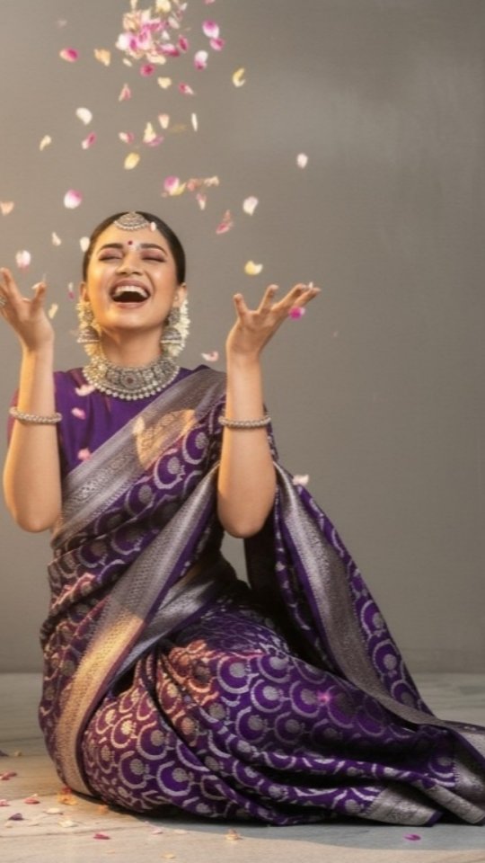 Amethyst Veil from the lands of Banaras 💜
A quiet luxury of Banarasi heritage, shimmering softly like the depths of an amethyst gemstone. Elegant, graceful, and effortlessly regal, it’s a piece that turns every movement into poetry. ✨
Available on website now.
#explore #banarasisaree #heritage #reelsvideo #aesthetic