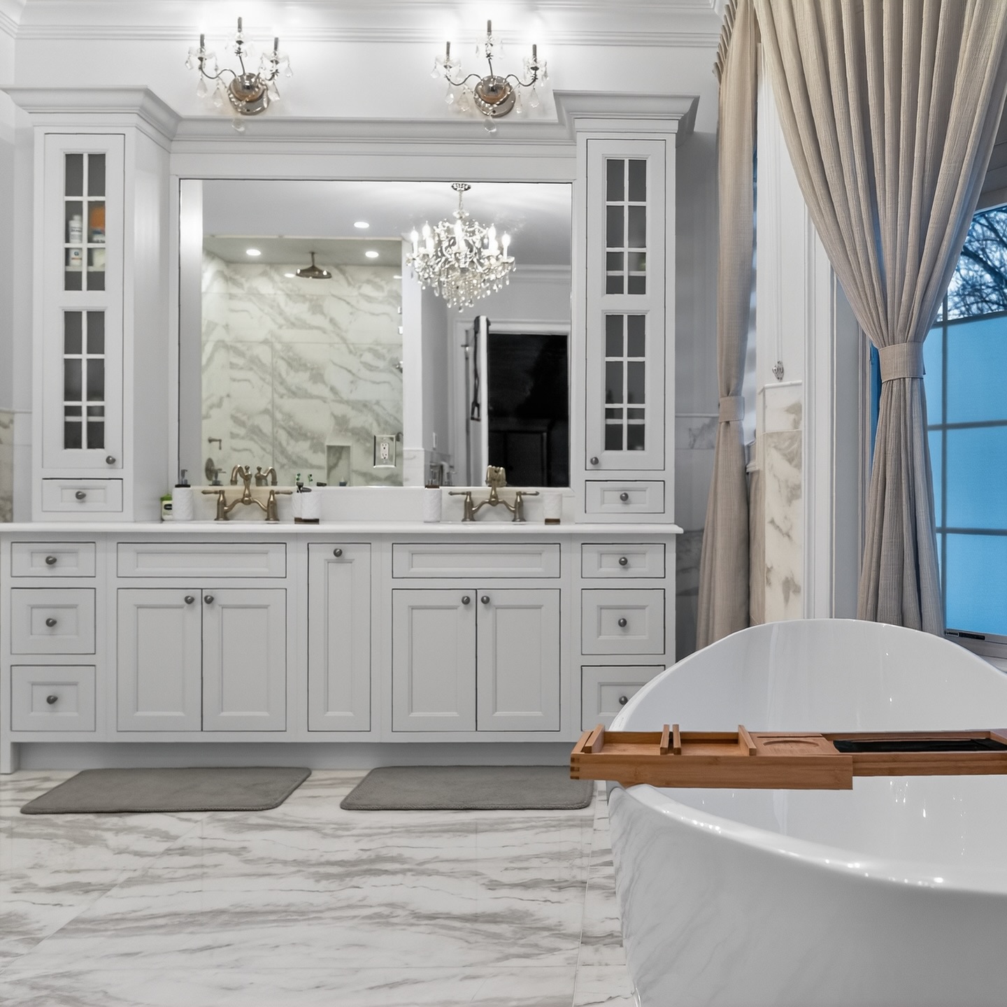 In our recent bathroom project we focused on creating a luxurious, spa-like sanctuary that combines high-end materials, thoughtful spatial planning, and sophisticated aesthetics to elevate daily routines. #bathroomgoals #luxurybathrooms #spalikebathroom