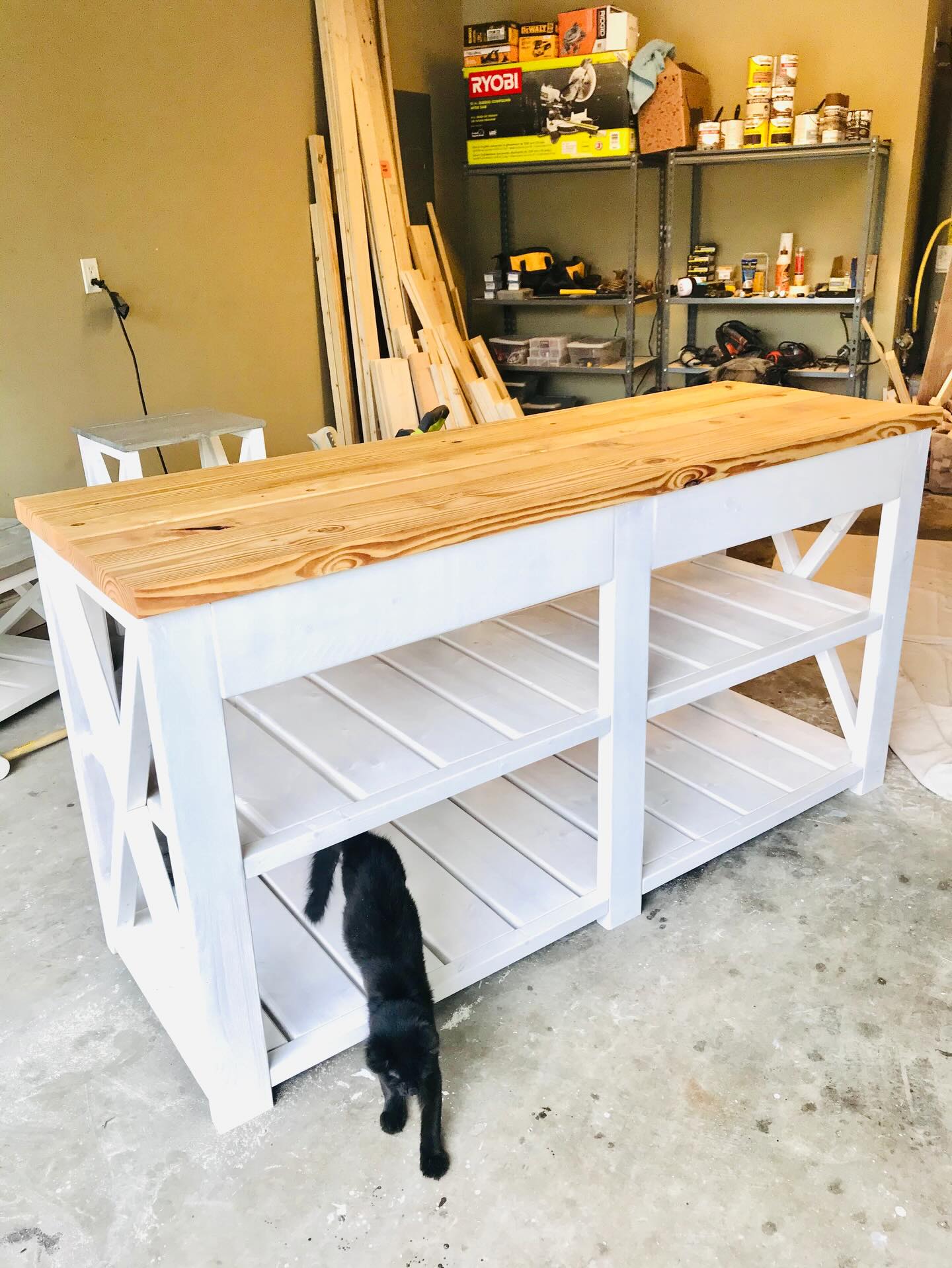 A blast from the past - One of the first items I ever made for Saw & Dust Woodworks.
It’s been quite the journey over the past five years and quite frankly it’s not been easy. In fact lately many times I’ve been considering pulling the plug on this business altogether.
Not because the business isn’t growing, but because of all the mistakes that we are making, and all of the mistakes that we have made along the way.
It’s easy to get discouraged as a business owner and there are moments when you think you can’t do it anymore, but I have decided giving up isn’t the answer. Every business has its moments where you either choose to grow, or you choose to die.
I choose to grow. Change processes, change lumber, change mindsets. And as I think about these things I think about the past and all the beautiful items we’ve made and all the beautiful mistakes we’ve made along the way as well.
This is all part of the process.
If you’re a business owner yourself and you’re struggling just know that we all struggle. Embrace the struggle, and then choose to do better and learn and grow. 🌱