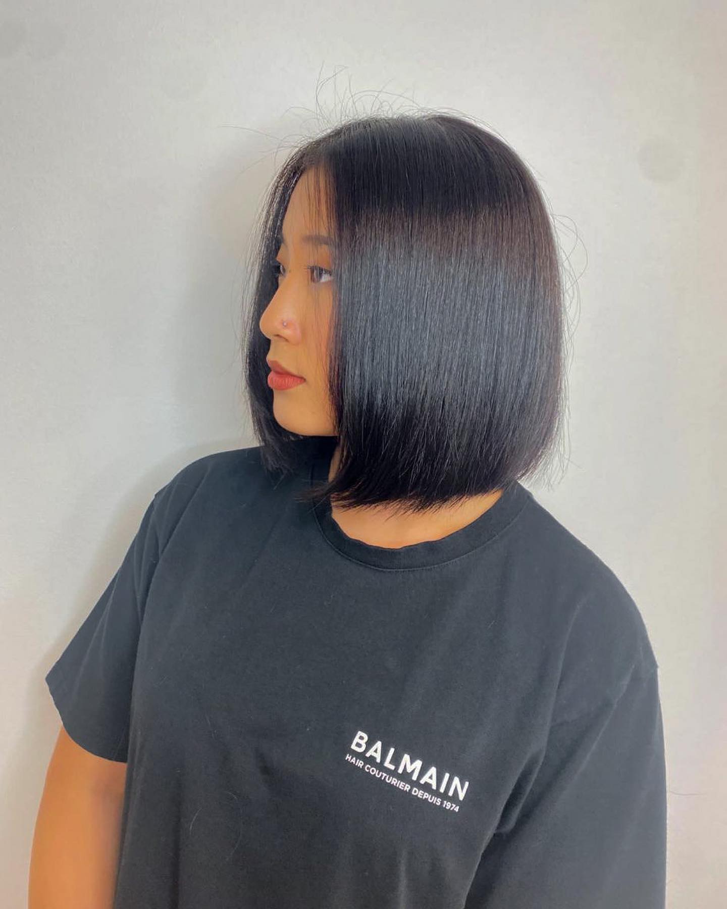 Jian’s nieuwe coupe 😍!
.
👏🏼 Applausje voor Shoney want dit heeft ze weer héél mooi gedaan. Altijd fijn als je collega stylisten je nieuwe look tot in de puntjes kunnen verzorgen 😜.
.
Wat vinden jullie van de nieuwe kortere coupe van Jian?
.
Afspraak maken?:
www.climaxhair.nl
☎️: 043 450 1973
WhatsApp: wa.me/31434501973