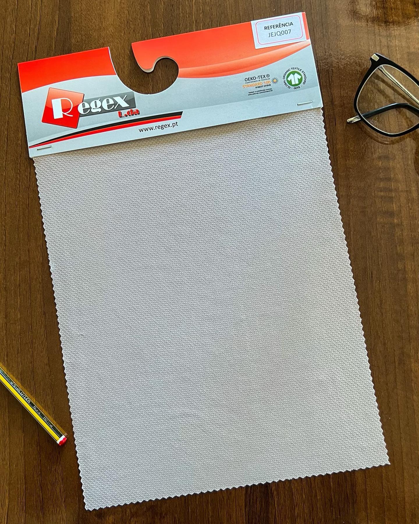 New Reference
Ref. JEJQ007
Jersey Jacquard 50% PES recicles 50% PES
110 Grm
140 cm
#newcollection #newfabric #jerseyjacquard #jacquard #recycle #polyester #textil