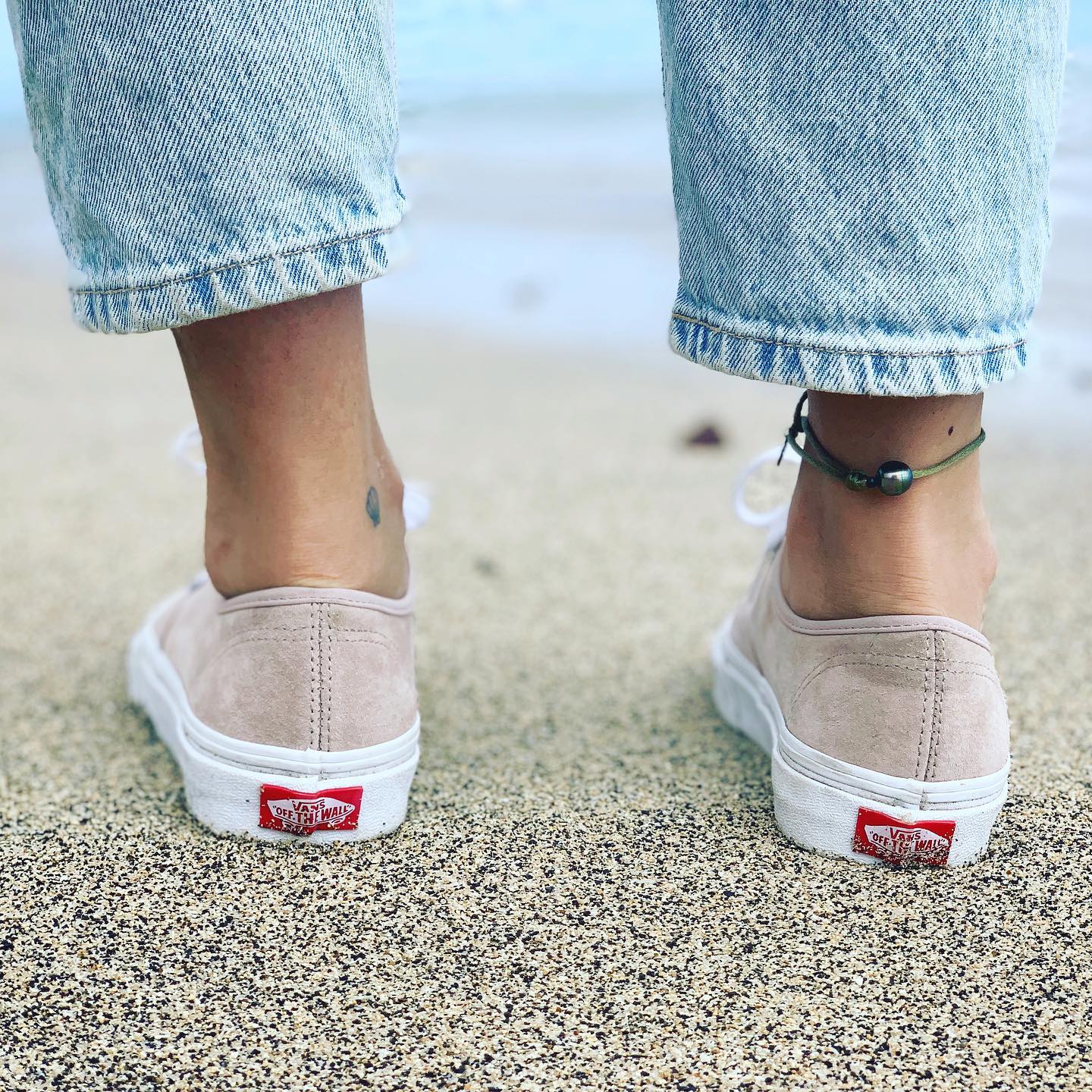A summer essential 🐚
Get your #fromthesea ankle bracelet via link in bio.