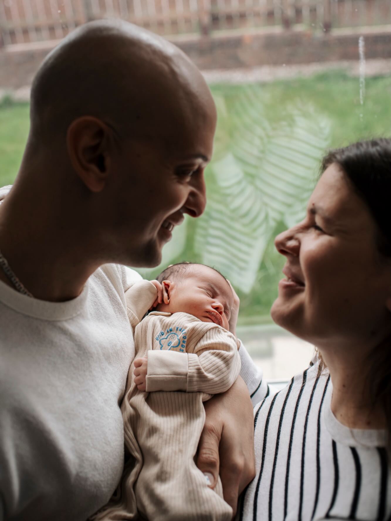 A super chill, super gorgeous newborn shoot. It was so lovely to see this little button after meeting him as a bump ♥️
.
#newbornphotosathomedurham
#newbornphotosathomenewcastle
#naturalnewbornphotosdurham
#naturalnewbornphotosnewcastle