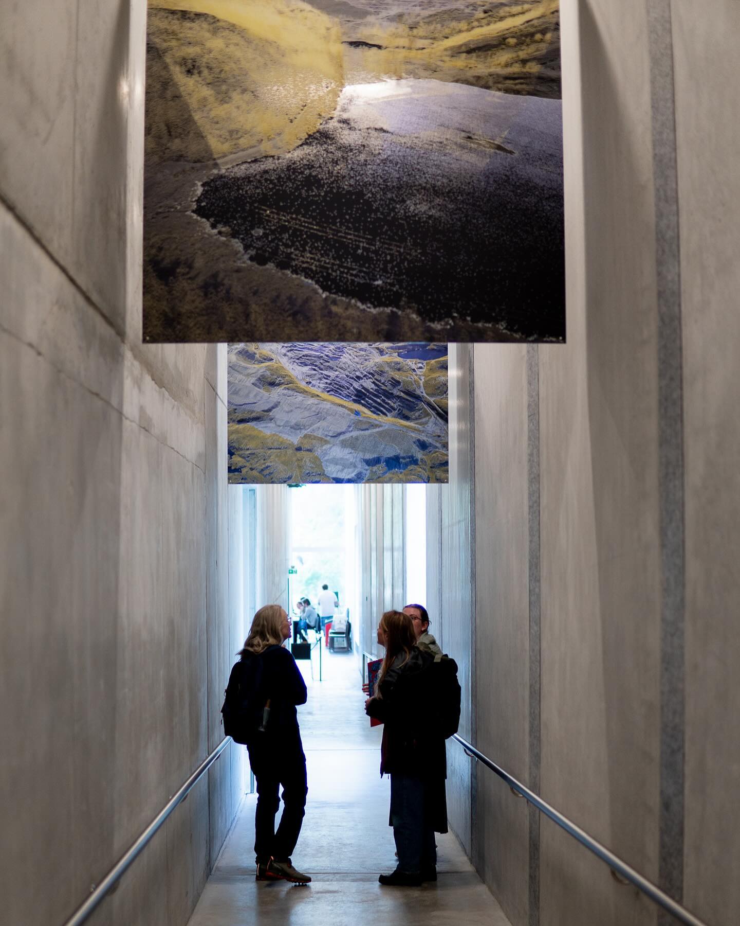 We are so proud to introduce the data landscapes by landscape architect and researcher Maximilian Schob (b. 1989, Germany) «Infra-Blue Aerial» and «Infra-Blue Ground» (2024), data images of the Titania open pit mine and the deposit area. Schob is an affiliated researcher in the TiO2 Project where his research explores the sensory surfaces around the Titania mine with reference to the flattening properties of titanium white.
«From the mountains, Onwards?» is the third part of the exhibition «Campaign!» and a permanent installation in the Jøssingfjord Science Museum, which will evolve and develop throughout the TiO2 Project.
@jossingfjordvitenmuseum
@mvschob