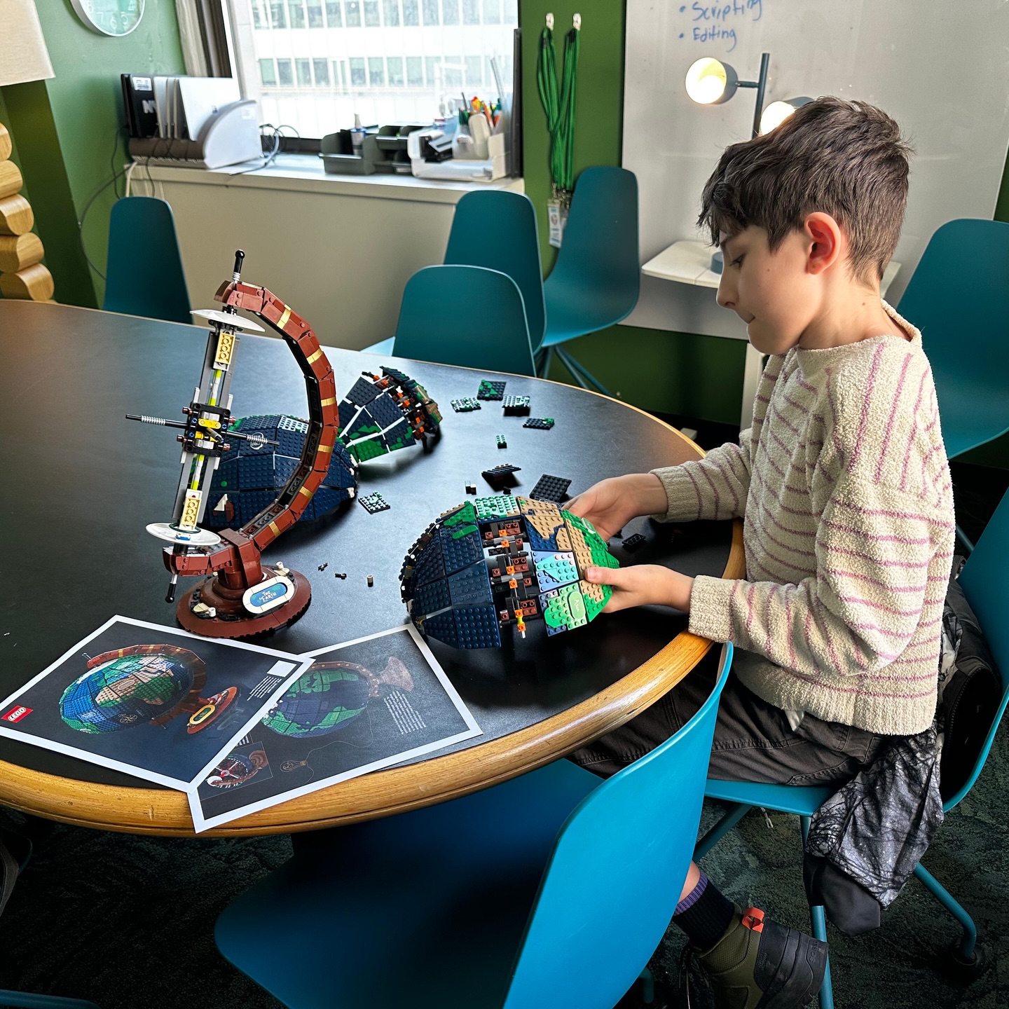 Just a Lang kid casually putting the world back together. 🌎
#RebuildingTheWorld
#FutureInnovators
#STEMKidEnergy
#NextGenGenius
#BrainsAtWork