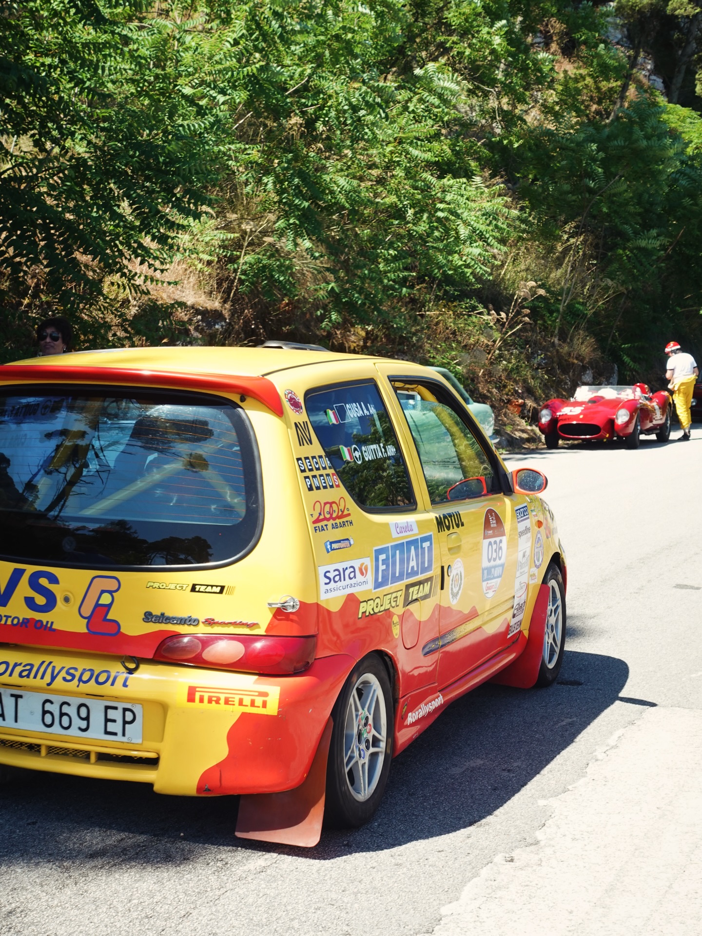 Vestita di Sicilia dalla testa ai piedi (o meglio, dal tettuccio alle gomme!) 🍋🌶️
A colpo d’occhio, cosa vi ricordano questi colori? Dateci solo risposte sbagliate!
#TrapaniMonteErice