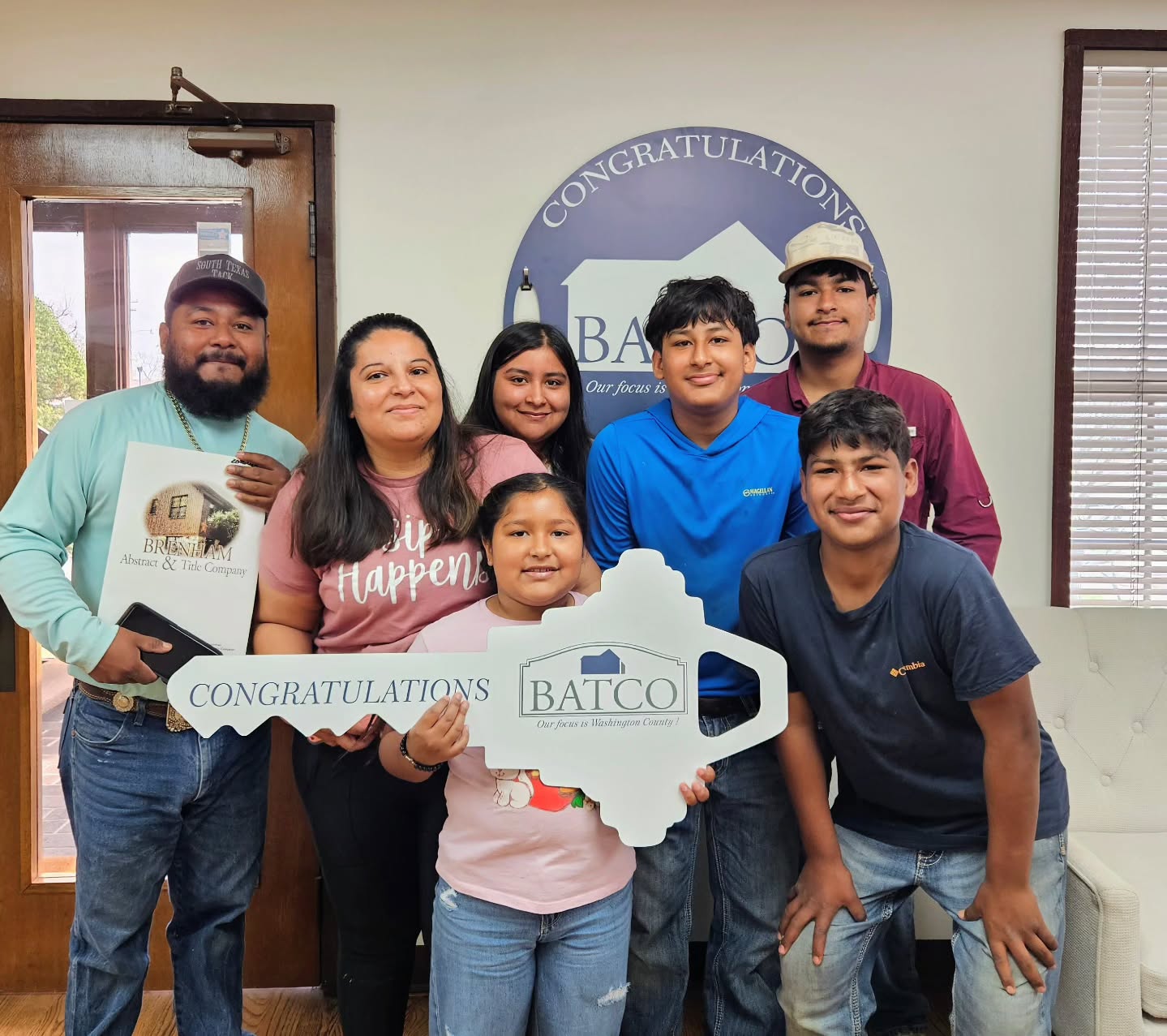 We love celebrating big milestones like this! 🎉
Congratulations to this wonderful family on the purchase of their new property! It's always extra special when we get to work with repeat clients, and we're so grateful for the continued trust they place in our team.
Wishing them all the best as they start this exciting new chapter. ✨️
#closingday #realestate #brenhamabstractandtitle