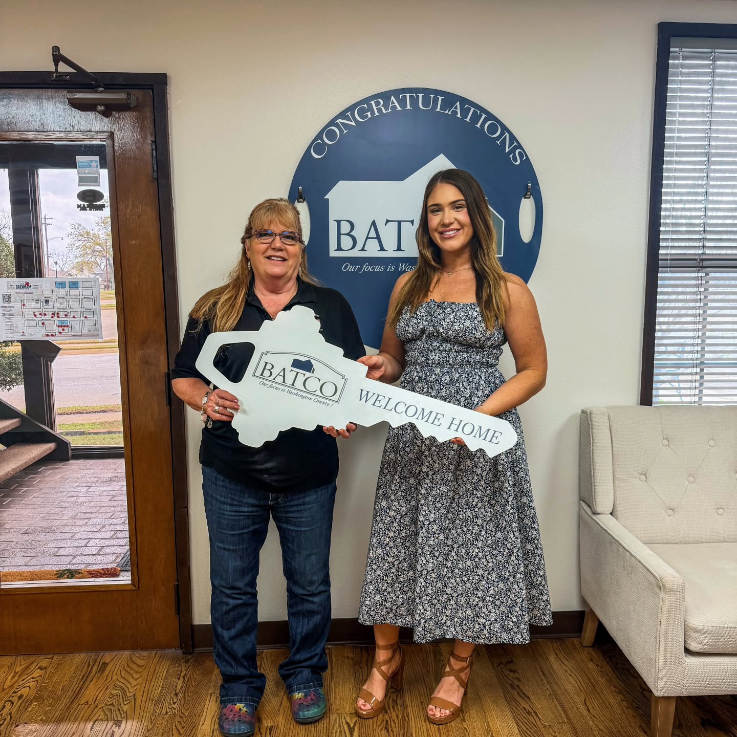Another happy closing day! 🏡🔑
Congratulations to the buyer on her new home! It was a pleasure working with everyone on this file. We're always thankful to work with such great agents and help bring another transaction to the closing table.
Wishing the buyer all the best as she settles into her new home! ✨️
#homesweethome #ClosingSuccess
#brenhamabstractandtitle