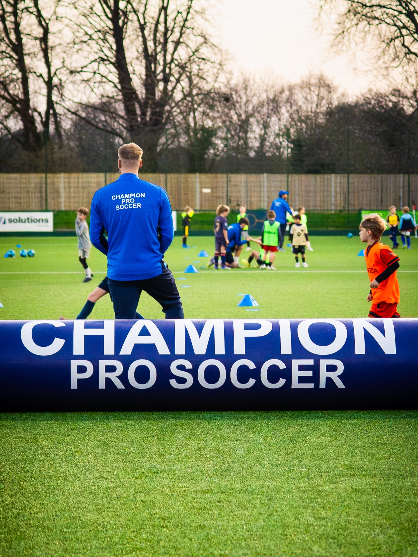 3v3 WEDNESDAYS πβ½οΈ
@championprosoccer
Fast-paced β‘οΈ
More touches ππΌ
All action πͺπΌ
@astar.visuals πΈ