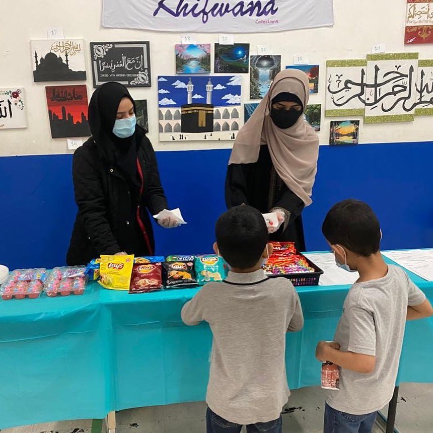 Excellent entrepreneurship on display as Business Studies students organised a flea market to raise funds for @islamicreliefcanada. We’re loving their superb business ethics and finance management skills. #fundraiser #alifcanada