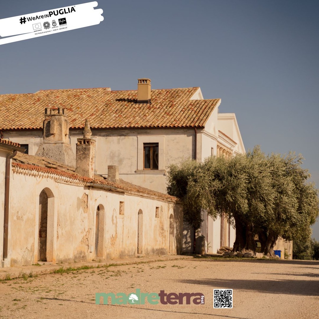 Il weekend del 09 e 10 novembre รจ dedicato a @madreterrafest
Saremo ospiti della @aspzaccagnino per il tradizionale evento che celebra i vini novelli, la natura incontaminata e iprodotti a km 0.
Tutto questo รจ possibile grazie a @pugliapromozione_aret che ha creduto e finanziato la rassegna.
Vi aspettiamo sabato pomeriggio dalle 15 in poi, e domenica mattina dalle 10. Prenotazione chiusa, evento gratuito.
POC Puglia 2014-20- Asse VI Azione 6.8, Puglia365 promozione del prodotto turistico
@pugliapromozione_aret
@aspzaccagnino
@oneeventi1
@sommelier_aisfoggia
#weareinpuglia
1 g