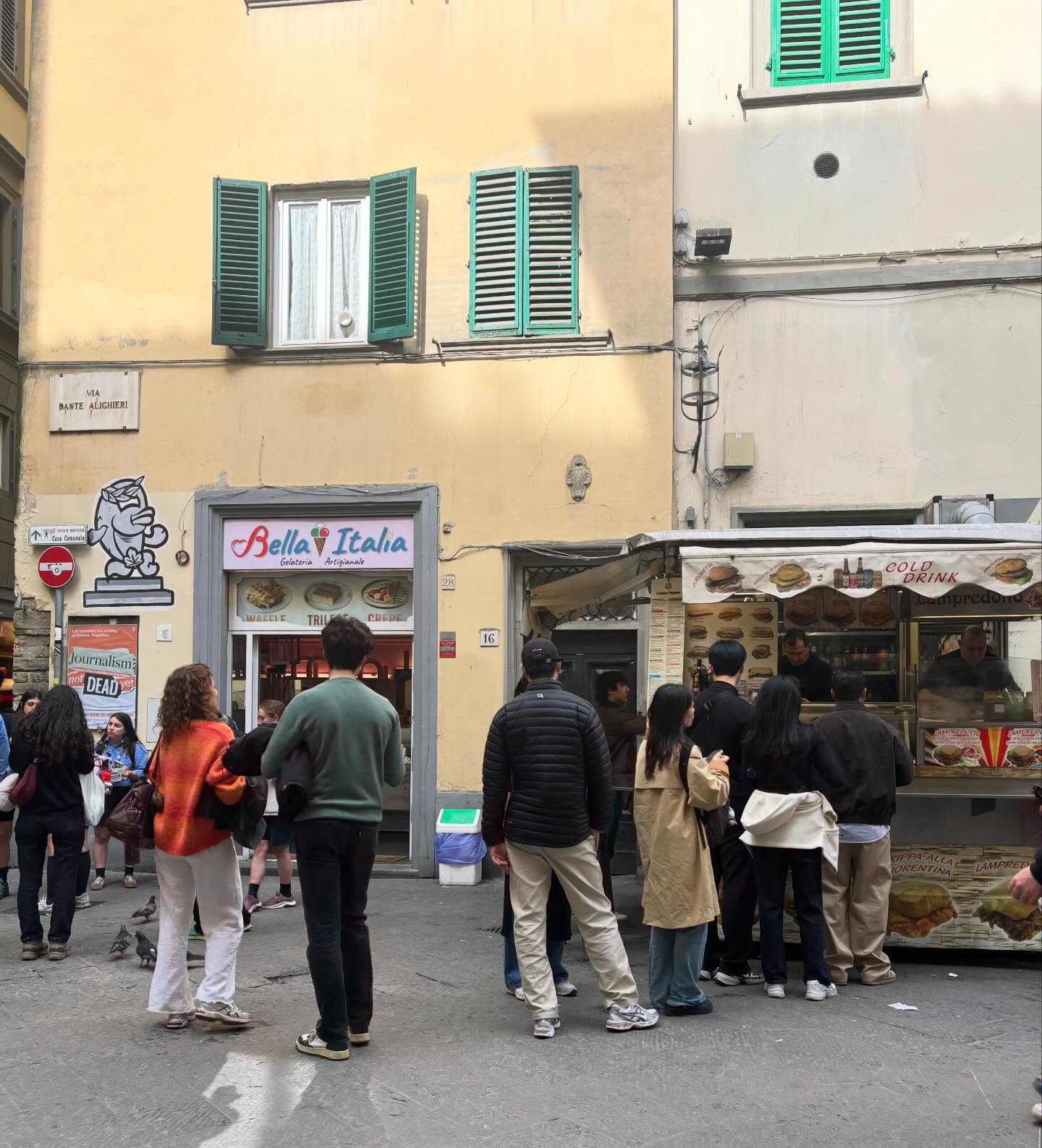 A Very Normal Sunday In Florence / Today started like any typical Sunday here in Florence. My body clock woke me up at the usual 4:58am so I closed my eyes and went back to sleep, it’s the weekend after all. 7am called for coffee and a few hours of reading whilst the rest of the building slept, until the familiar 8:30am chorus of alarm clocks began. One by one shutters opened and the building slowly woke up.
At the time, it felt like a perfectly ordinary Sunday. In hindsight, my stomach would later disagree.
View the full article on my Substack or www.this angela.com - links are in my bio.
#florence #sunday #homesick #lunch #italy