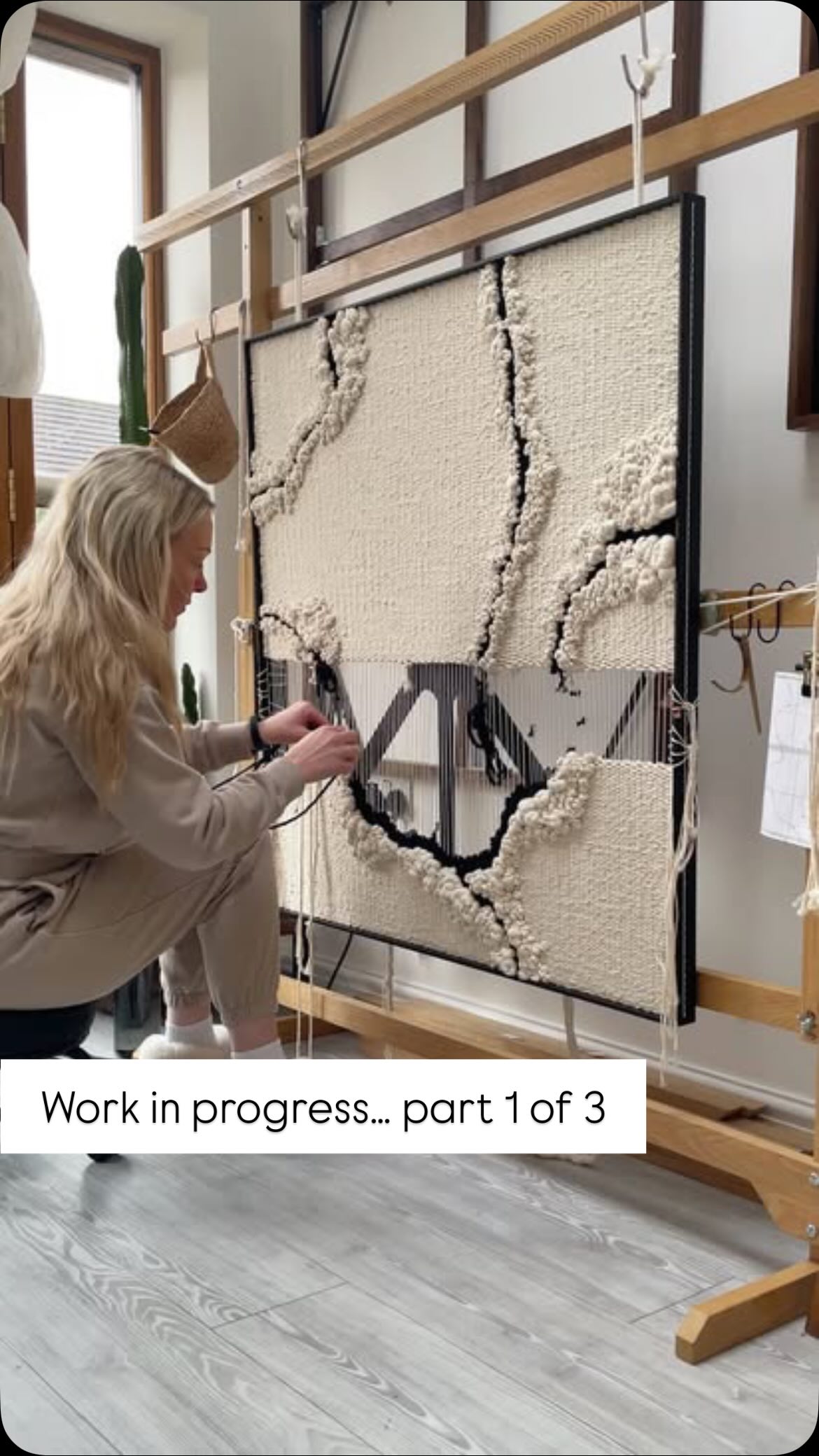 Making progress.
Current commission • 1 of a set of 3
Slow work in the studio today.
Texture building gradually — knot by knot — each piece finds its own rhythm as it grows.
This is the part I love most 🖤
More one-of-a-kind pieces available via the link in my bio
.
.
.
.
www.ellecollins.com
UK artist. Birmingham artist. Wall art. Contemporary art. Art for interiors. Art for interior designers. Sculpture art. Textile wall art. Coastal style. Organic modern interior. Organic modern design. Texture art. Art for interiors. Statement art. Unusual art. Tactile art. Subtle art. Inspired by nature. Nature inspired art. Neutral interiors. Neutral home. Sustainable art. Sustainable design. Art collectors. Minimalist art.
#sculpturelwallart #contemporarytextile#neutralinteriors #calmart
#inspiredbynature