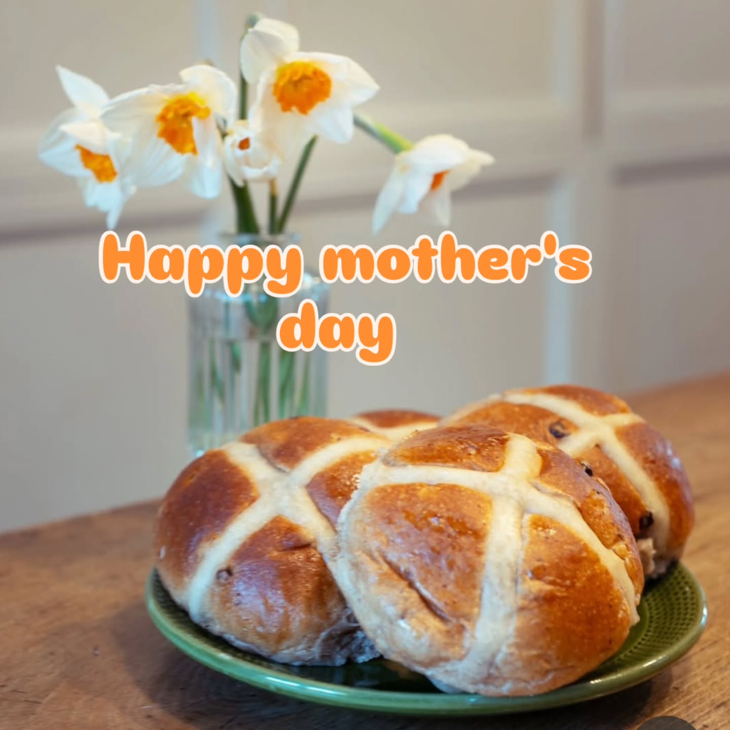 Good morning, Happy Mother's Day to all of the wonderful mums in the world. #suportlocal #independentbakery #artisanbakery #mothersdaygifts #familybakery