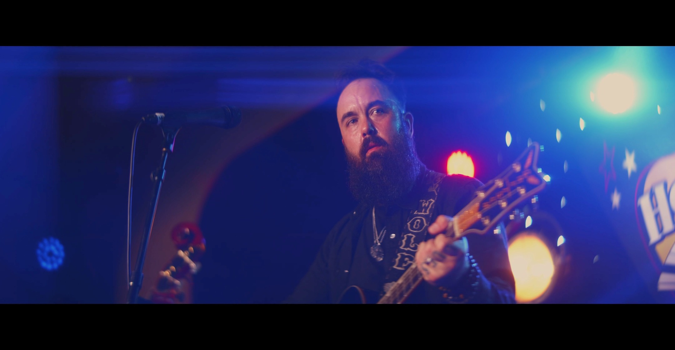 Filming something a little different this time… 🎥🔥
When CM Wolf and the Backbones hit the stage at Hemsby Rock & Roll Weekend, I couldn’t resist capturing some video as well as photos. This time I brought out a vintage 2x anamorphic lens to give the footage that classic widescreen look and old-school cinematic feel.
There’s something about pairing a retro lens with a rock-a-billy band that just feels right — raw, gritty, and full of character. I personally love how the footage turned out… those flares and that vintage squeeze really suit the vibe. What do you think?
Big thanks to the guys for an incredible performance just before heading out on their big tour.
🎥 Filmed by: @ivideocouk
🎸 Band: @cmwolfandthebackbones
#rockabilly #rockandroll #rockabillymusic #livemusic #concertvideo #videography #musicvideography #concertvideography #anamorphic #anamorphiclens #vintagelens #cinematography #filmmaking #retrolook #cinematiclook #livegig #rockabillylife #rocknrollstyle #hemsby #hemsbyrockandroll #musicfestival #cmwolfandthebackbones #tourlife #independentfilmmaker