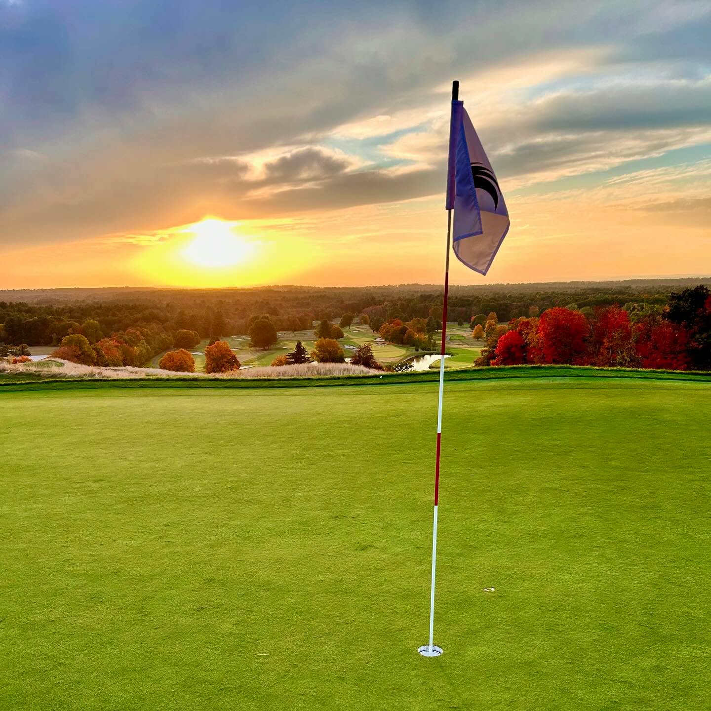 A great mix of summer weather and fall foliage for a perfect day of golf @greathorsema , nothing beats October golf in New England (unless it’s 30 and snowing)