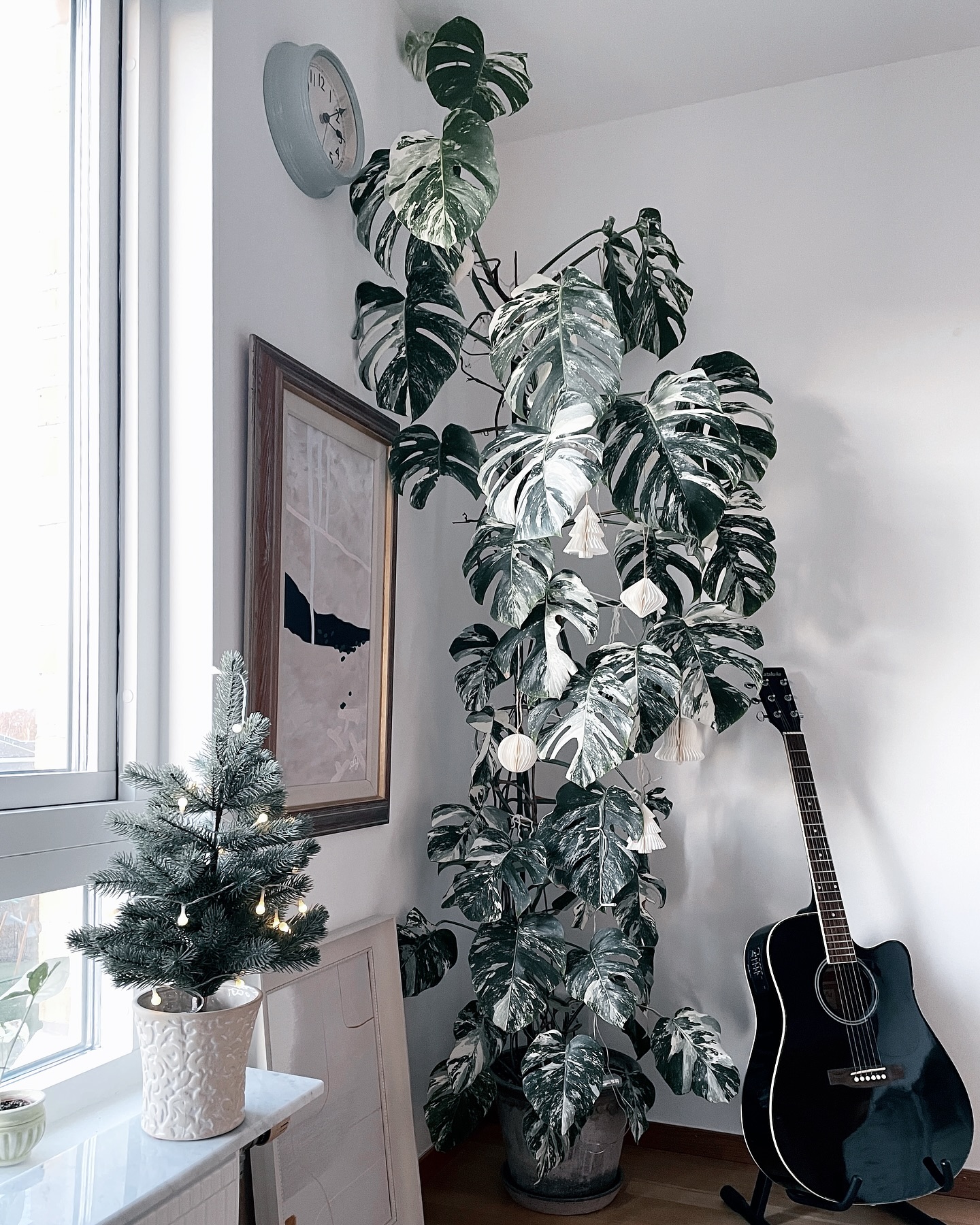 🌌🎄❄️☃️
⠀
May your Christmas be filled with love.
Önskar er en god jul och gott nytt år fyllt av värme och glädje.
사랑 가득한 연말되기를 🕯️
⠀
⠀
⠀
⠀
⠀
⠀
⠀
⠀
⠀
⠀
⠀
⠀
⠀
⠀
#merrychristmas🎄#merrychristmaseveryone #godjul #godjulochgottnyttår #메리크리스마스🎄 #행복한연말되세요