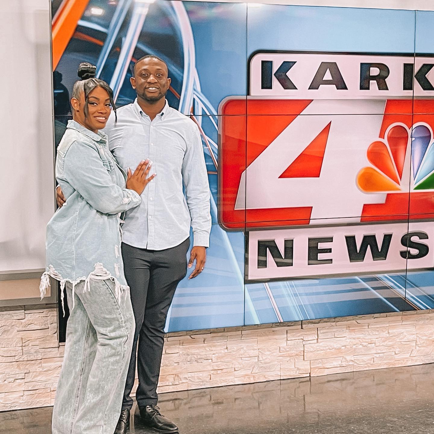 We had such a wonderful time discussing White Magnolia Candle Co. Tune in tomorrow at 2 pm to see your favorite candle creators ✨