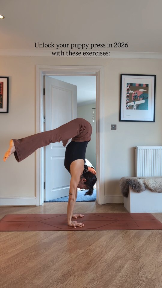 Here's some tips: 💫
~ Flexibility
Working on opening up those hammys with pancake stretch, you can do this standing too in your wide leg forward fold
~ Strength
Strengthen your hipflexors with leg pulses, in straddle and you can do it in pike
~Compression
This is the key to a lot of presses, lifts, floats. Try working towards getting your belly and thighs closer. This is a tough one for me, don't worry if your bum feels really heavy to start. Think bum back shoulders forward.
~Feeling pretty comfortable in a handstand will help with proprioception and balance. Think of getting those hips nice and high stacking over shoulders.
It takes time and dedication so keep playing, keep curious and enjoy to process.
🩷🩷🩷
.
.
.
.
.
.
.
#puppypress #handstand #yoga