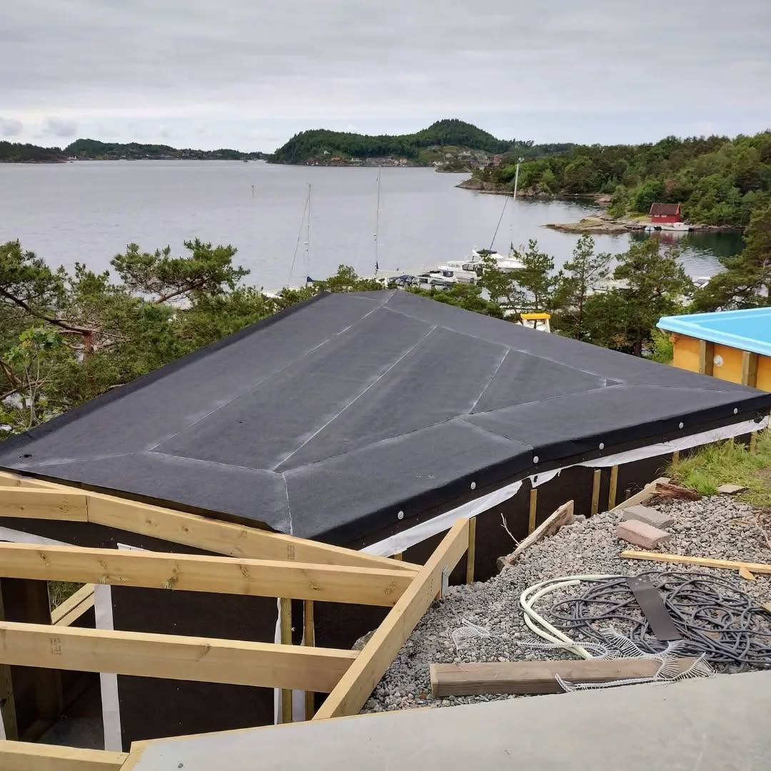 Det er fullt trykk for tiden. Vi er i Stavanger, Flekkefjord, Mandal og Kristiansand på ei gang. Nå tar vi helg med god samvittighet 🤩 God helg til alle!