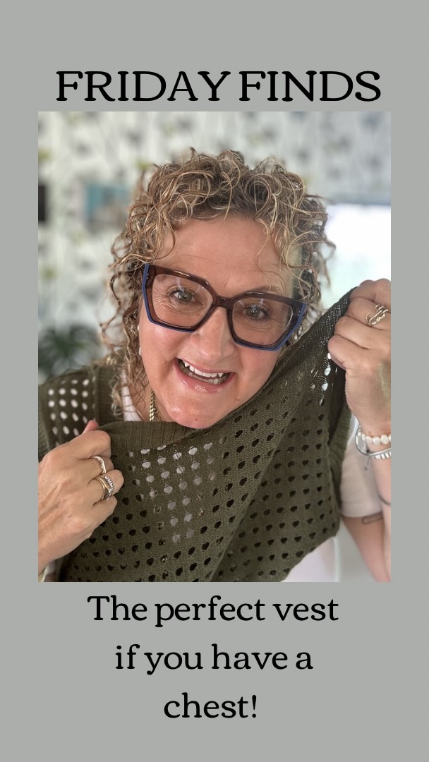 I’ve found the perfect vest, if you have a chest 🦺
Welcome to Friday Finds. This week I’m sharing with you my new favourite piece of clothing in my wardrobe.
This vest by @antler_nz which I purchased from @girlnextdoorfashionqueenstown last weekend.
Comment VEST below and I’ll share the link to The Girl Next Door Fashions website. It’s sold out on the Antler site.
I’m sharing this with you because I love the vest, I’m not collaborating with Antler or GNDF 🖤🖤
#justlikeyouaotearoa
#personalstylistnz
#fridayfinds