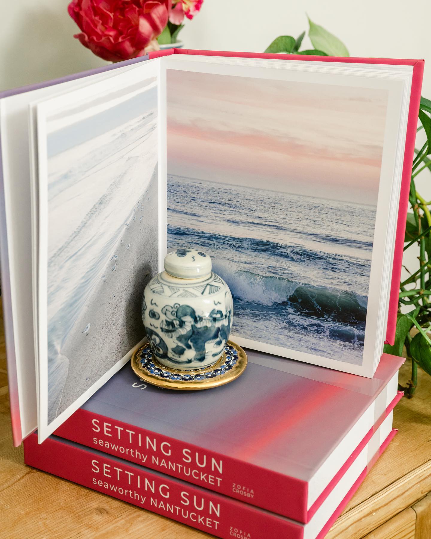 SETTING SUN is ready to order from our website! Featuring over 100 images of Nantucket sunsets and moonrises over our beaches and landscapes from this past fall through spring. 🌅🌙
www.seaworthynantucket.com
I have a few in stock ready for pickup, and shipping is super fast for books.
#seaworthynantucket #coffeetabledecor #nantucket #nantucketbooks
