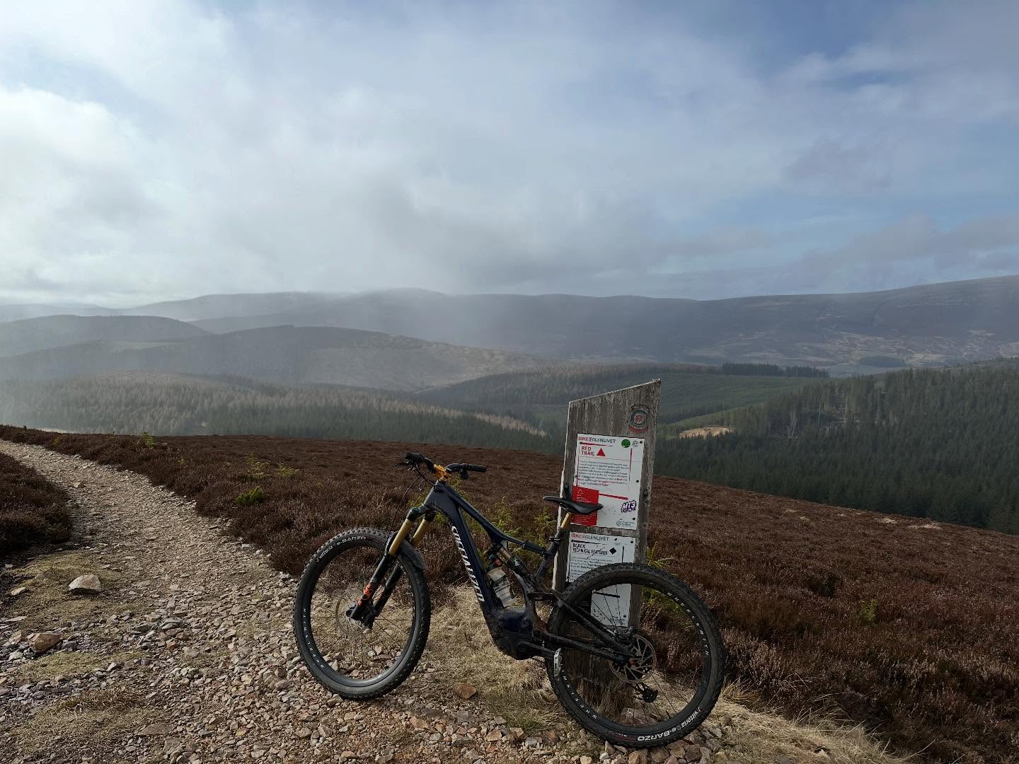My own bike up the @bikeglenlivet trails. My son borrowed it because….his bike had a puncture 🤦🏻