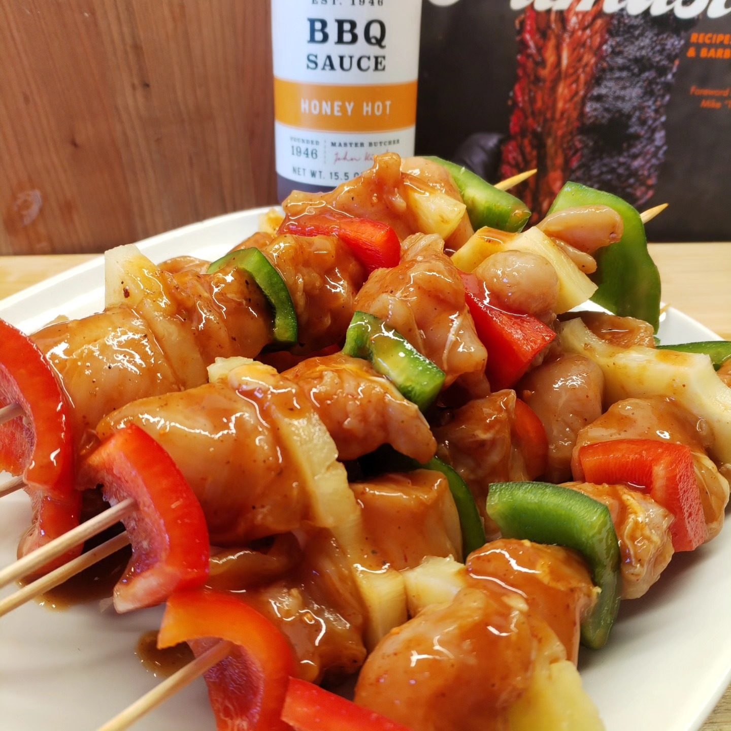 Chicken Skewers..
Chicken marinated in Kinder's Honey Hot
Red & Green peppers with some pineapple chunks.
On the BBQ, eat and enjoy.
Enhance your food with flavour
Www.smokeandspice.ie
#bbqsauce #bbq #bbqlife #bbqlovers #bbqtime #bbqribs #foodie #bbqfood #bbqnation #foodporn #bbqporn #food #bbqchicken #grilling #barbecue #pulledpork #grill #ribs #brisket #sauce #bbqparty #bbqlove #bbqseason #bbqpork #bbqsmoker #bbqlover #bbqrub #delicious #instafood #smokedmeat