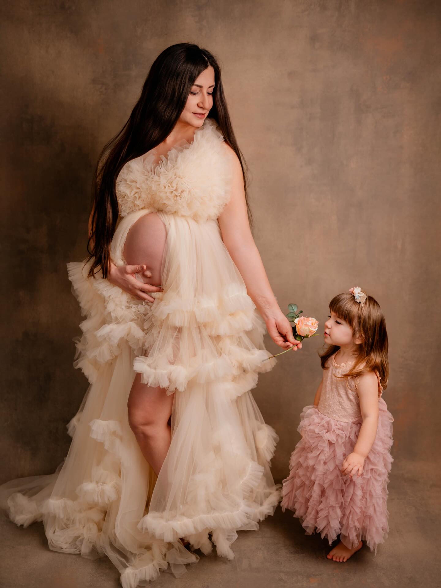 A maternity session with little ones is always a beautiful mix of chaos, laughter, and the sweetest moments 🤍
When small kids join the session, we keep everything relaxed and playful. There’s no pressure for them to “pose” — the magic happens in the cuddles, the giggles, the curious little hugs to mama’s belly, and the way they naturally show their excitement about the new baby.
These sessions are never perfectly calm… but they are perfectly real. And those are often the moments families treasure the most.
If you’re expecting and want to include your little ones in your maternity photos, I promise we’ll make it fun, easy, and full of love ✨
.
Newborn, Family & Maternity Photographer in Zürich area | Ksenia Photography
.
.
Neugeborenen-, Familien- & Schwangerschaftsfotografin im Raum Zürich | Ksenia Photography
.
.
.
.
#maternityphotography #motherhood #zurich_switzerland❤️ #newlife #schwangerschaftshooting