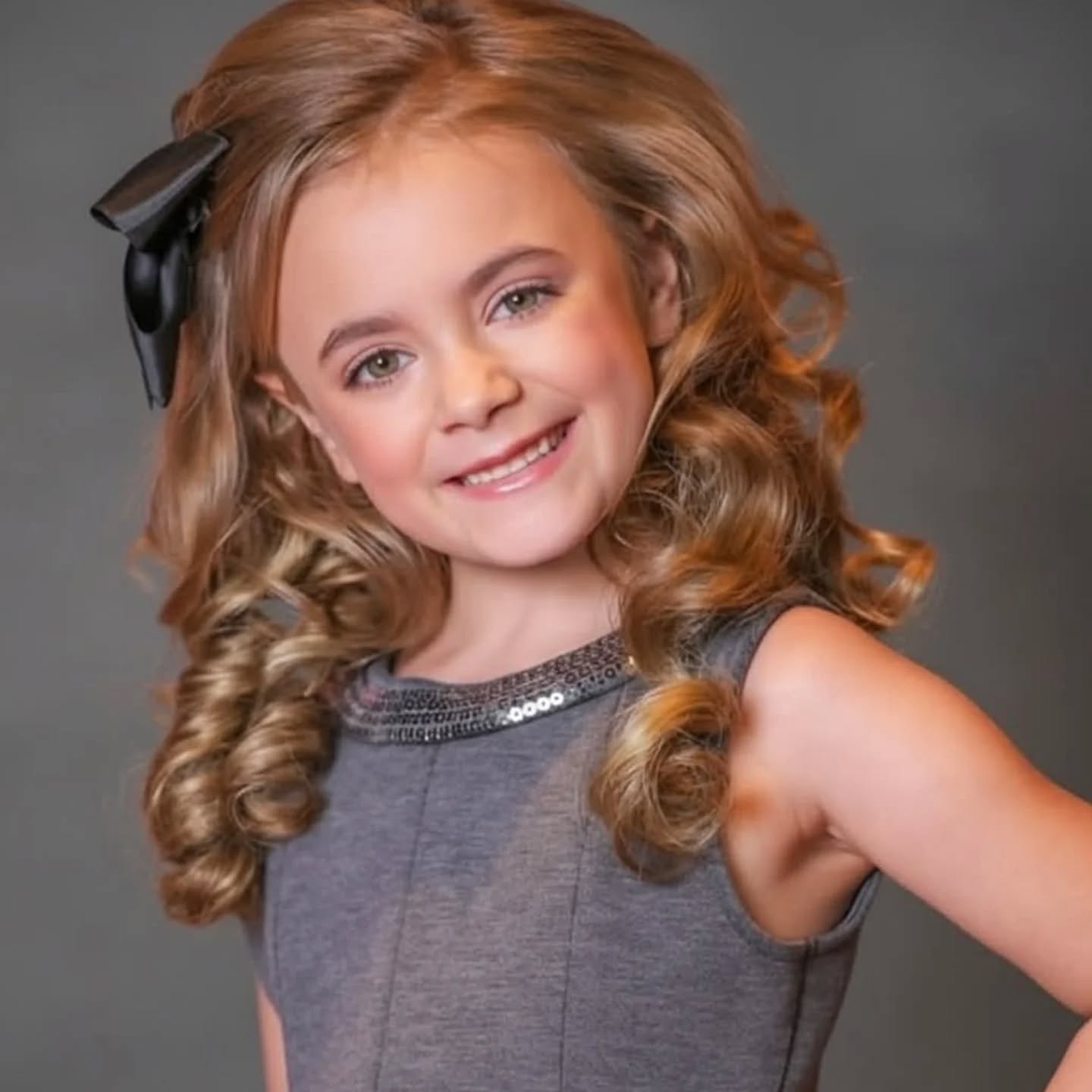 3 more days for you to enter the Miss/Mr. Starburst Online Photo Pageant for fees paid for the online National Pageant. Apply here
https://www.misstourismpageants.com/photo-contest-2027