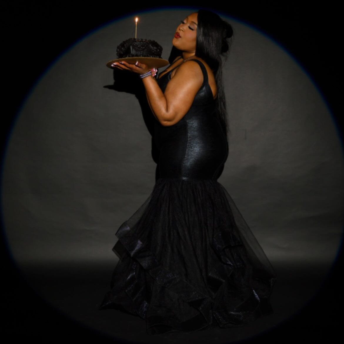 Please help me wish the amazing @designme_daisy a Happy Birthday!!!
I love you so much, and am proud of the woman youโve become. Keep proving your ancestors right. ๐โค๏ธ #MoreLife