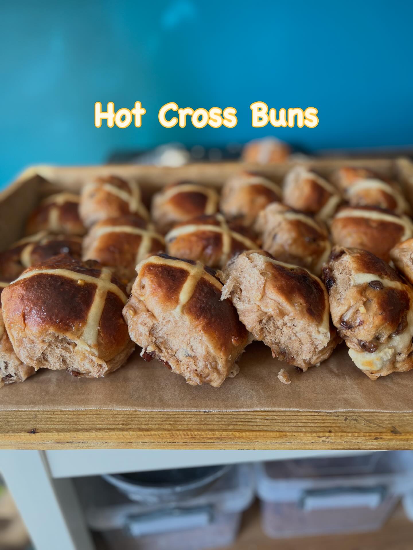 Because of last week, these buns flew out in about 15mins I’ve baked more, so no one will get upset 🫶🏻