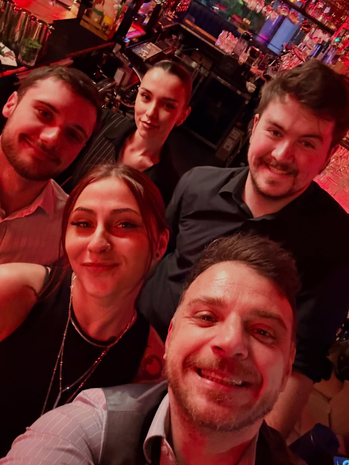 Happy Fridays 🎊🍾🥂❤️ @zebrano_brentwood