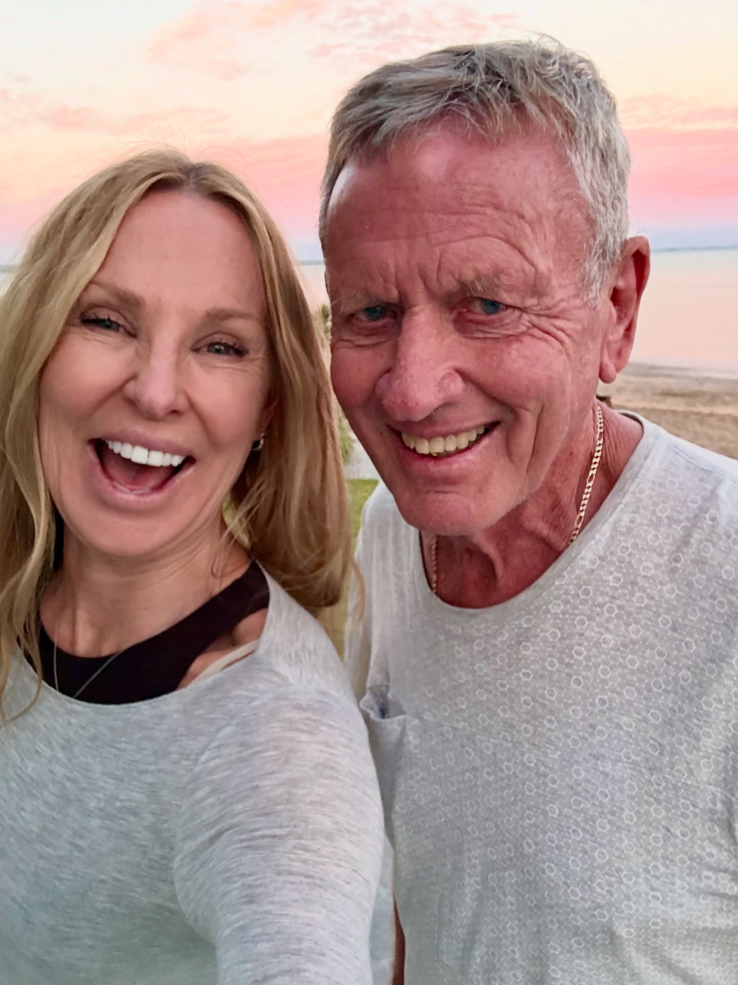 NEWS LASH WITH DEBBIE - Miracle March: How much can change in 365 days!
I had only met my biological father once before, yet sitting together drinking tea, talking and laughing, it felt like somehow I had known him my whole life.
There were moments on this trip that felt like the universe was quietly lining things up.
I’ve shared the full story in this month’s newsletter.
If you’d like to read it, you’ll find the link in my bio.
Debbie ✨