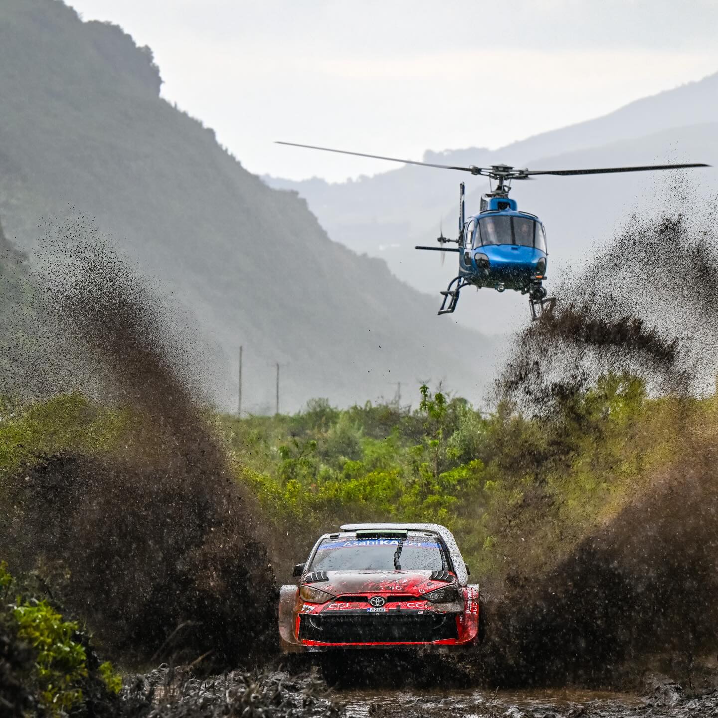 A proper Safari start 🌧️
The first stage of the loop was incredible out there — huge amounts of water and mud. On top of that we had issues with the washer and wipers, so visibility was a real challenge for a lot of the stage. 🤿
A tough start, and there’s a long way to go. 💪🏼
#EE33 #SafariRallyKenya #ToyotaGAZOORacing