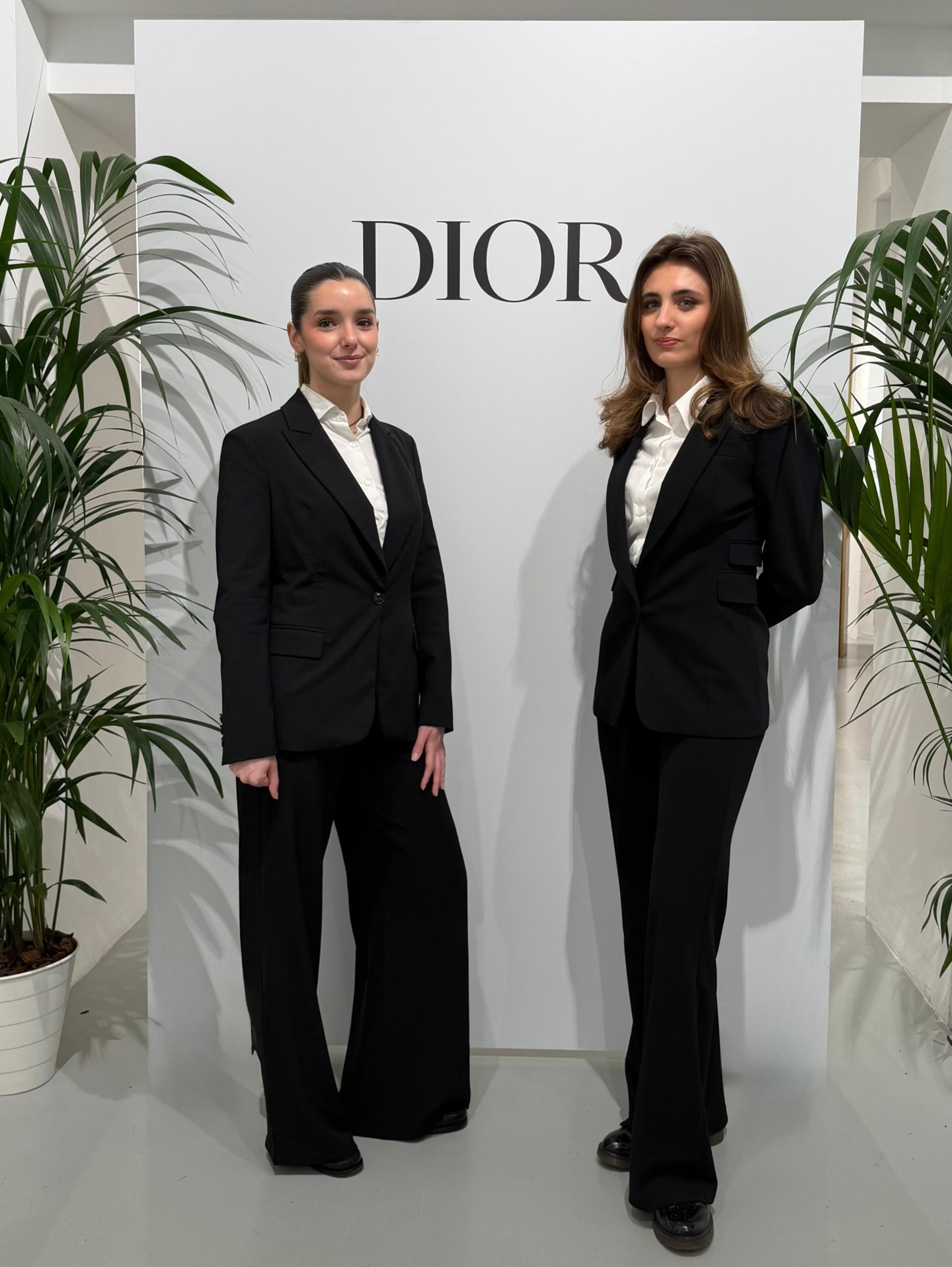 💄DIOR BEAUTY💄
@diorbeauty
@milestoneproduction
•
•
•
#DiorBeauty#DiorParfums#JadoreDior#Milano