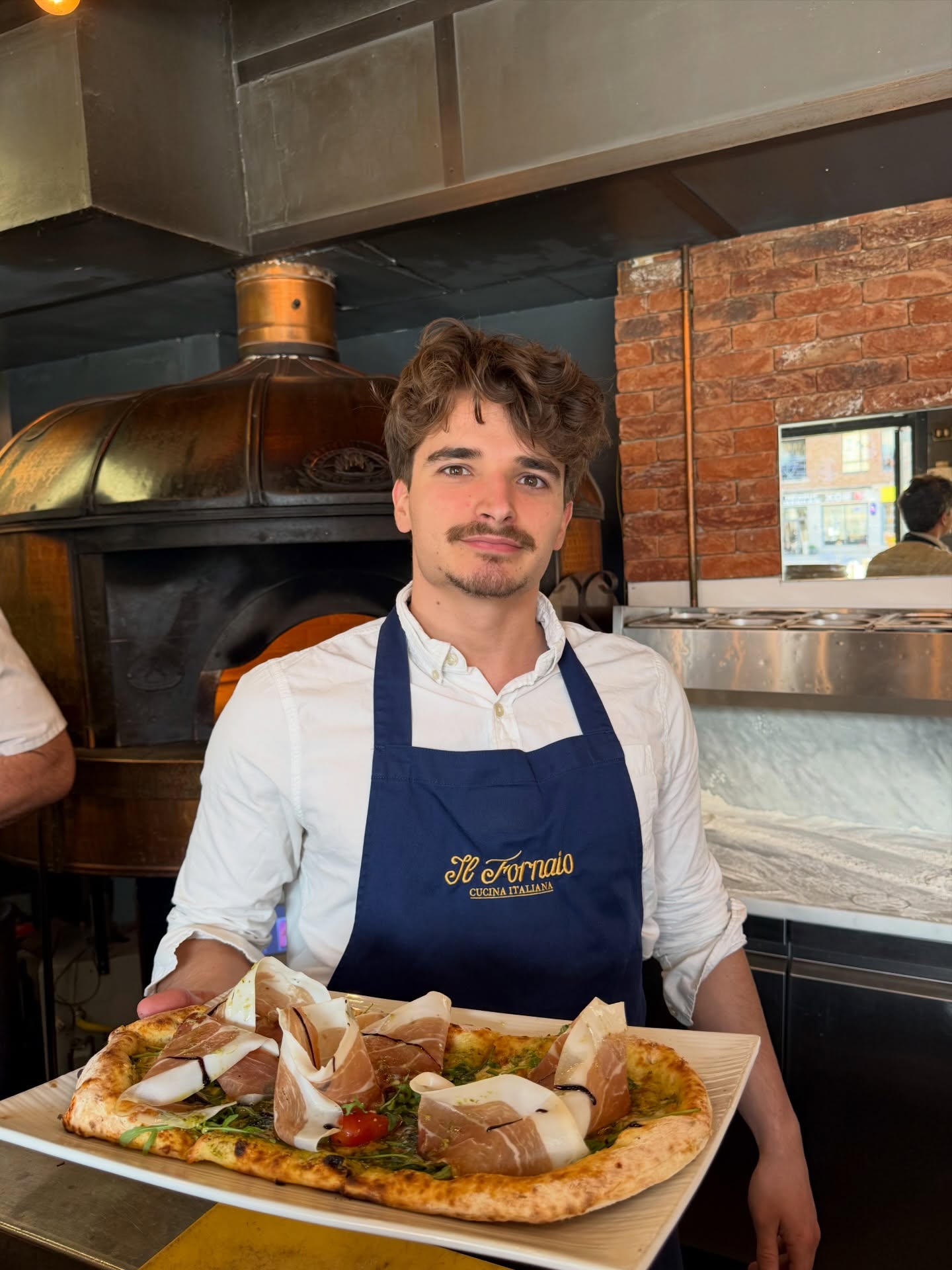 Happy Saturday from Il Fornaio 🍕🇮🇹
Diego is serving up something special this month… our VIP Pizza of the Month 💚
A vibrant green pesto-based pizza, created to celebrate the season with St. Patrick’s Day just around the corner ☘️
Fresh, flavourful, and perfect for sharing with friends , especially when paired with a nice chilled glass of wine.
Come by and try it while it’s here… you might just find your new favourite.
📍 Il Fornaio, IFSC
#IlFornaio #IFSC #dublincity #pestopizza #stpatricksseason