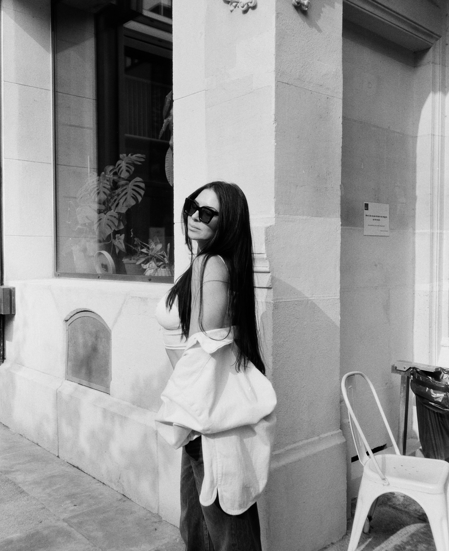 Sometimes I am everywhere. Other times I am nowhere. And as the saying goes, between the two my life flows.
Catching up on the last few seasons. Get ready for photo dumps, way more yoga, and how I’ve been holding on to softness & connection in a world greatly unsettled.