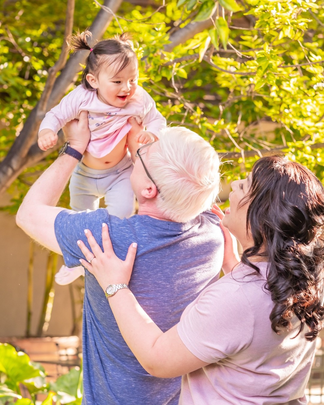 "Families are like branches on a tree. We grow in different directions, yet our roots remain as one."
#lifestylephotograpy #familytime #pretoriaphotographer #thestorytellingtribe #afternoonlikethese #preciousgift #thefamilycollective
