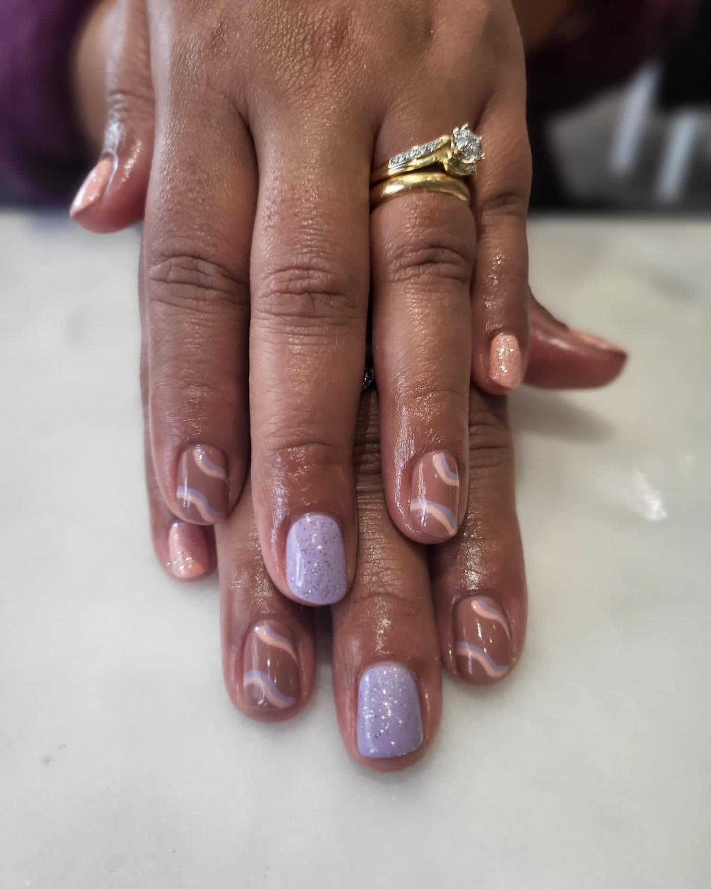 Gel fingers done by Taela 💗
Using @orly colours -
‘Danse with me’
‘Parcs and parasols’
‘Provence at dusk’
‘Tiara’