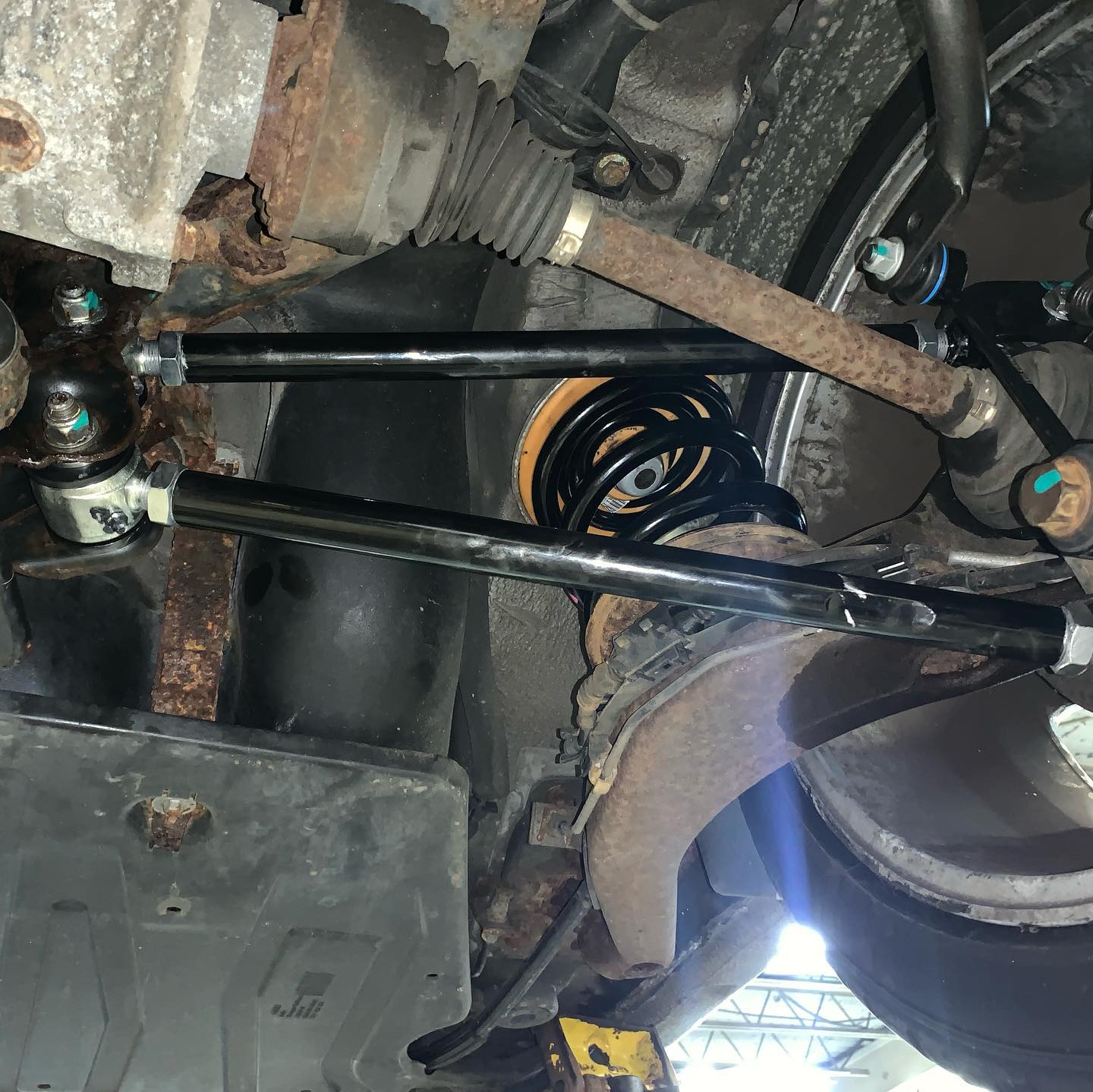 After market adjustable rear control arms & new genuine rear springs for this Audi TT quattro. #audittmk1 #auditt #audi